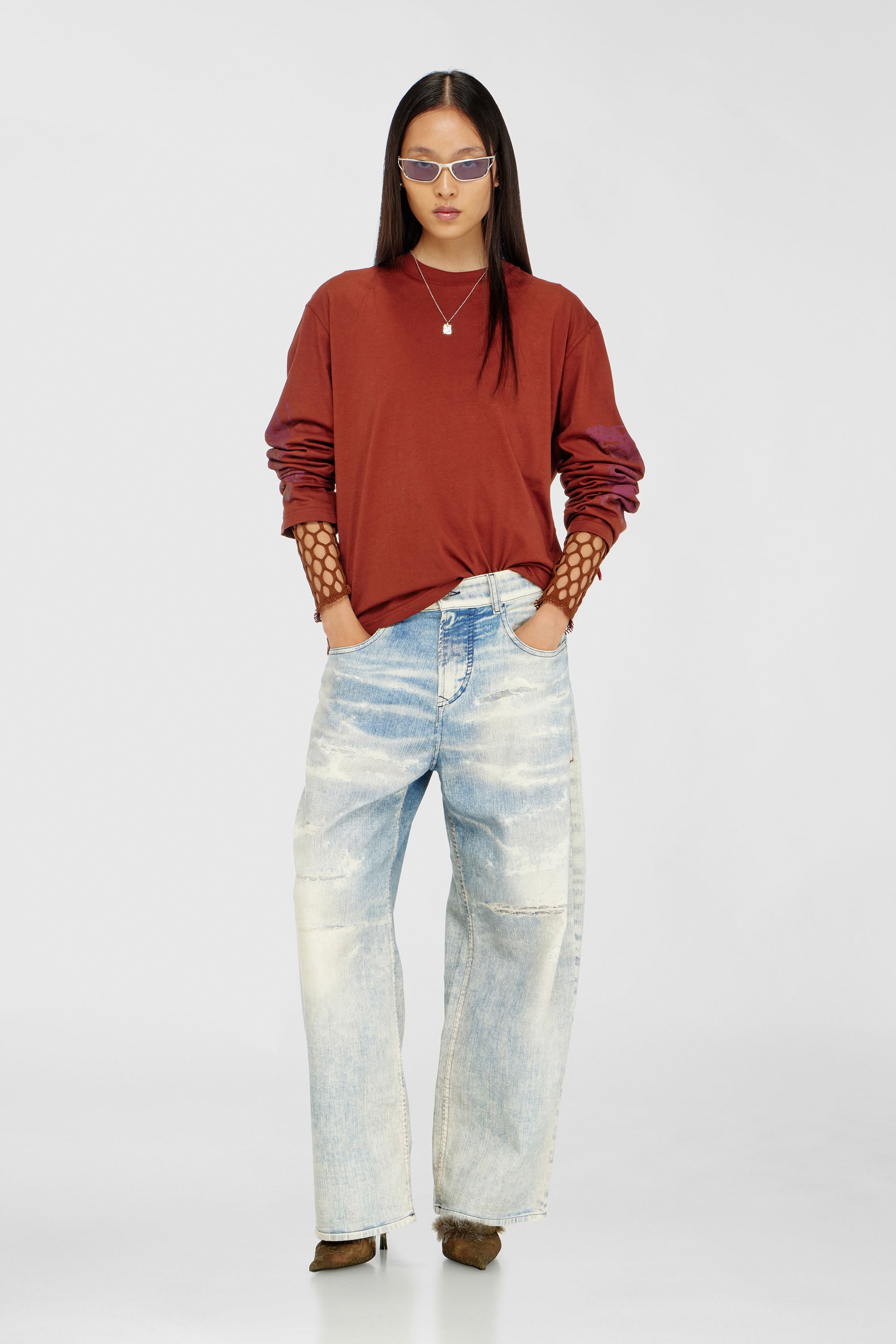 Diesel - Unisex's Relaxed 2097 D-Enim-M Joggjeans&reg; 068XM, ライトブルー - 2