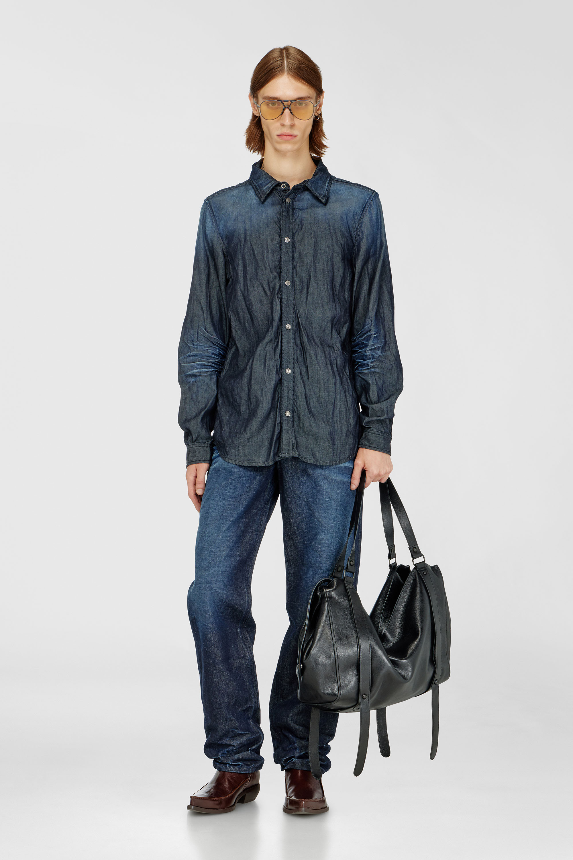 Diesel - D-SYNAR-FSJ1, Male's Shirt in creased denim in ダークブルー - 1