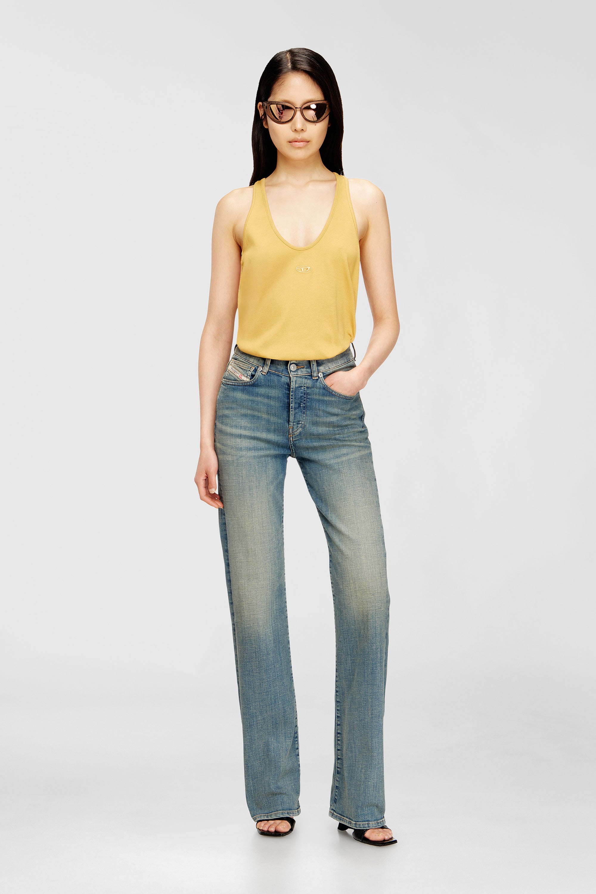 Diesel - Female's Regular Jeans 1971 D-Sent 09N32, ミディアムブルー - 1