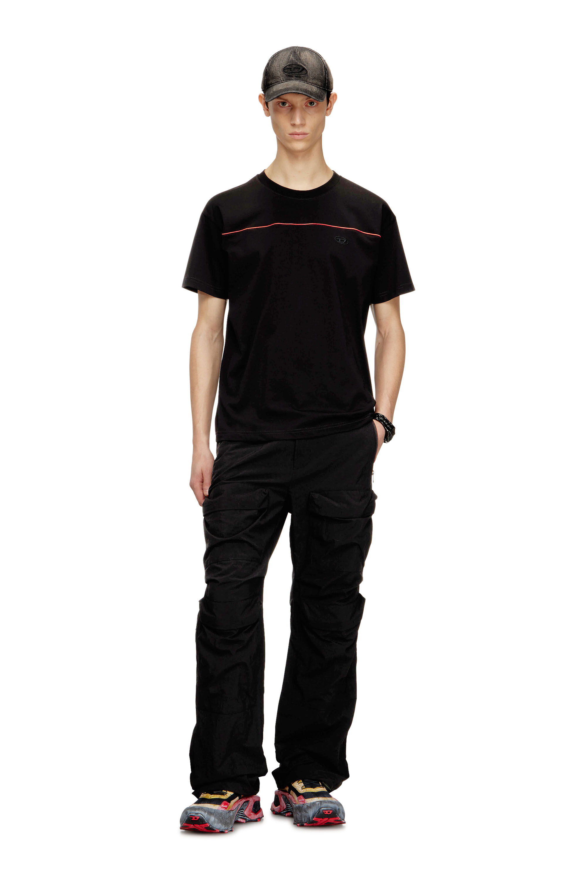 Diesel - T-NORM-PIPING, Male's T-shirt with contrast piping in ブラック - 1
