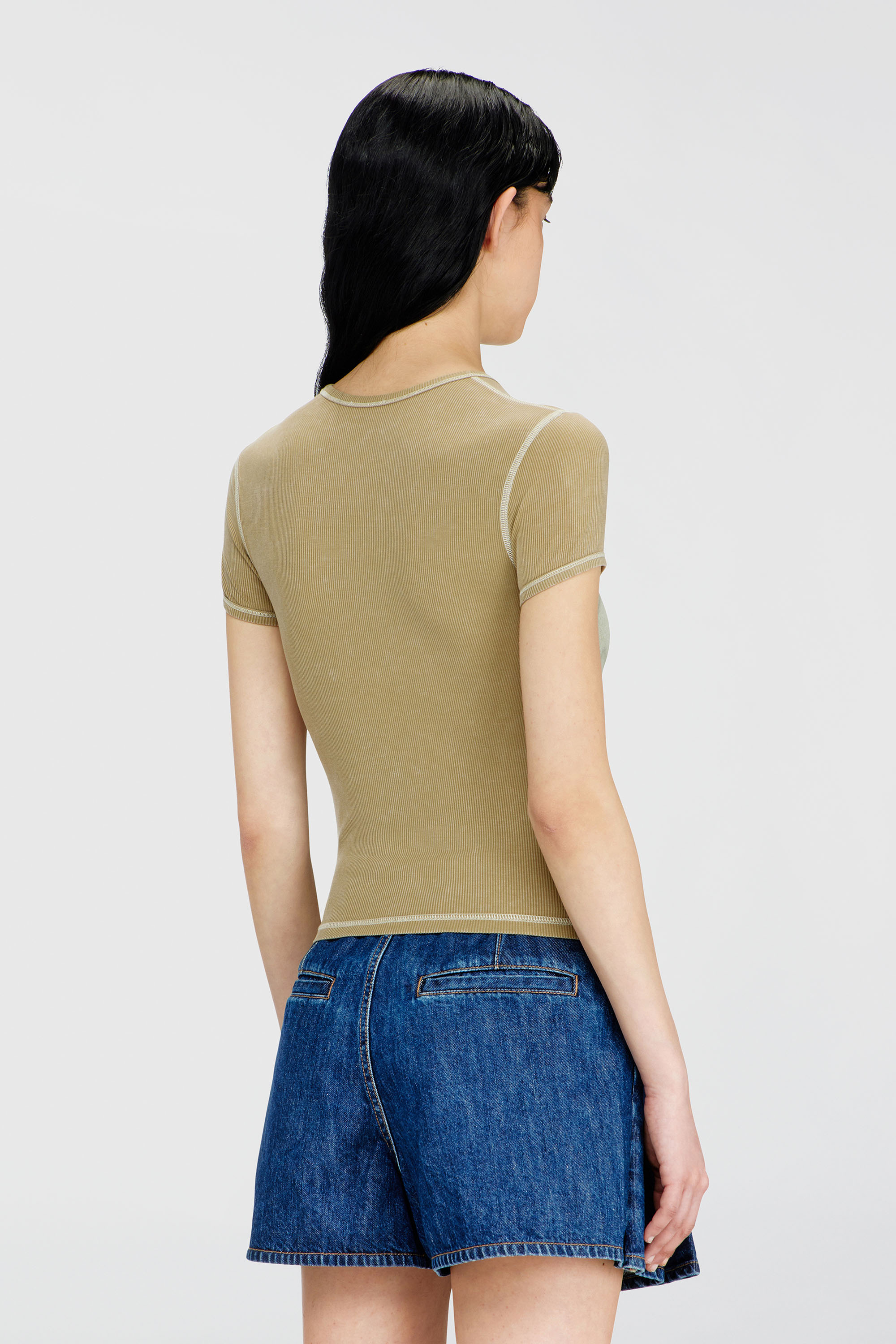 Diesel - T-ELE-LONG-AA1, Female's 半袖トップ in ベージュ/グリーン - 4