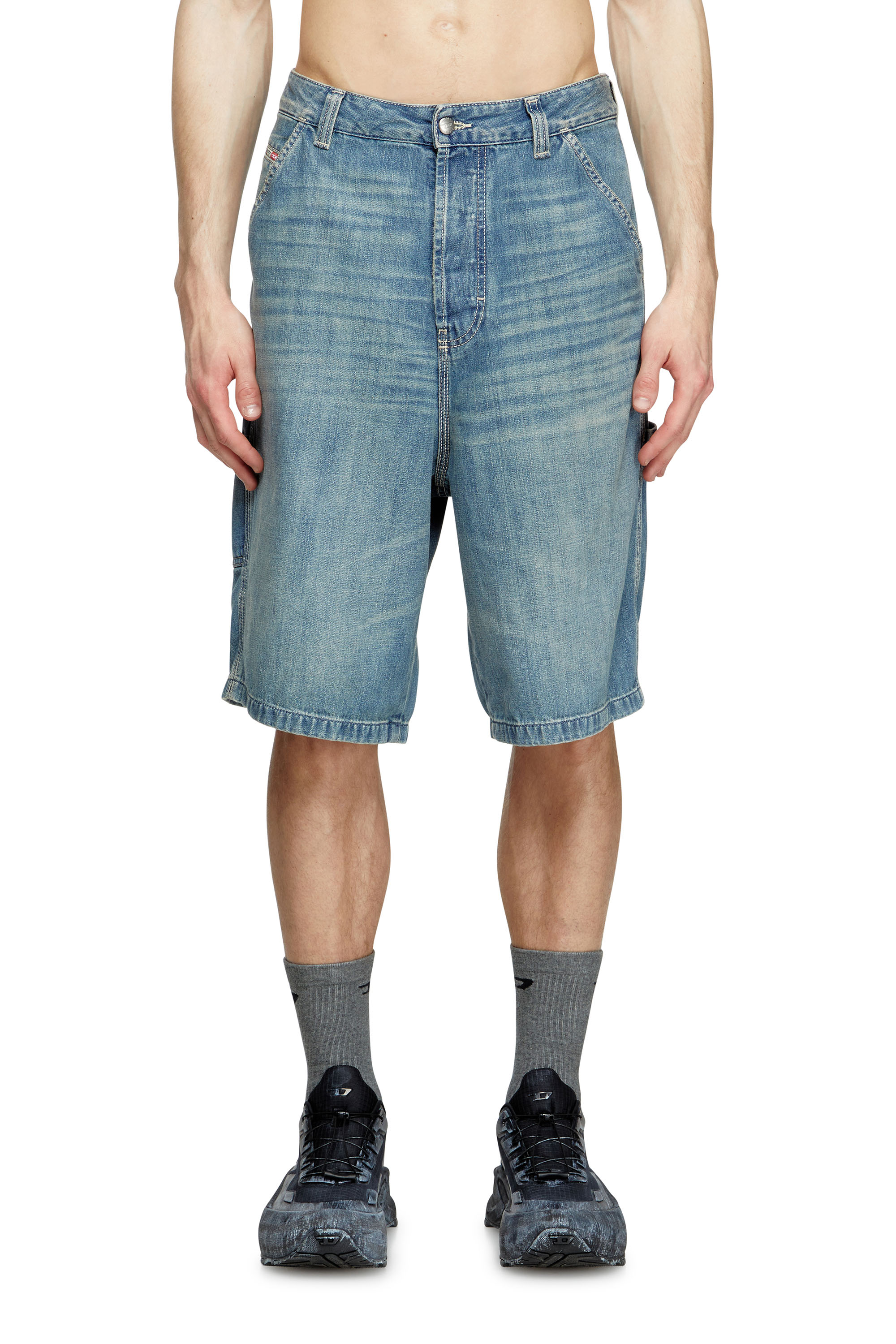 Diesel - D-LIVERY-W-SHORT, Male's Utility-style denim shorts in ライトブルー - 3