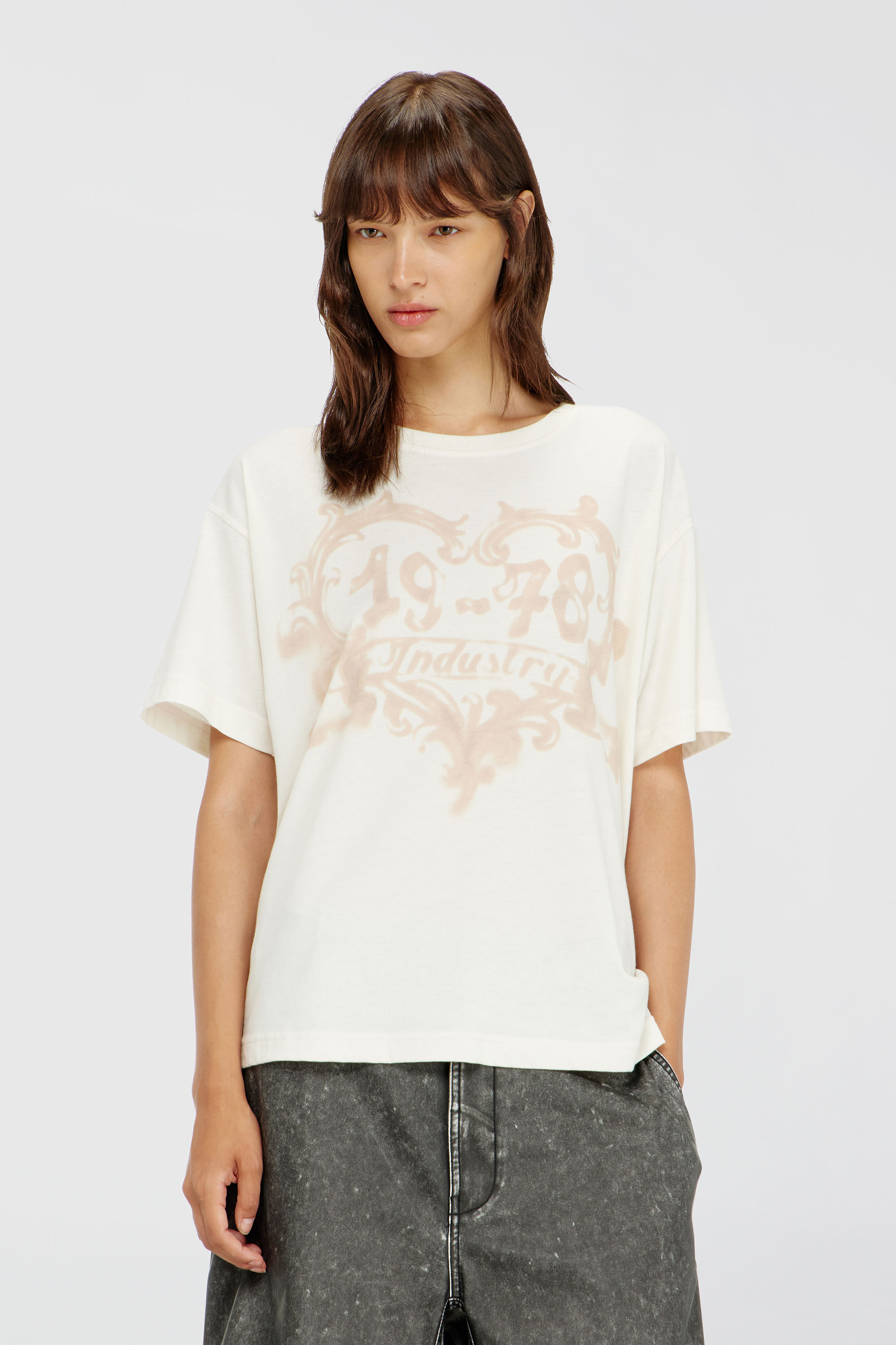 Diesel - T-NORMY-AA4, Female's Tシャツ in ホワイト/ピンク - 1