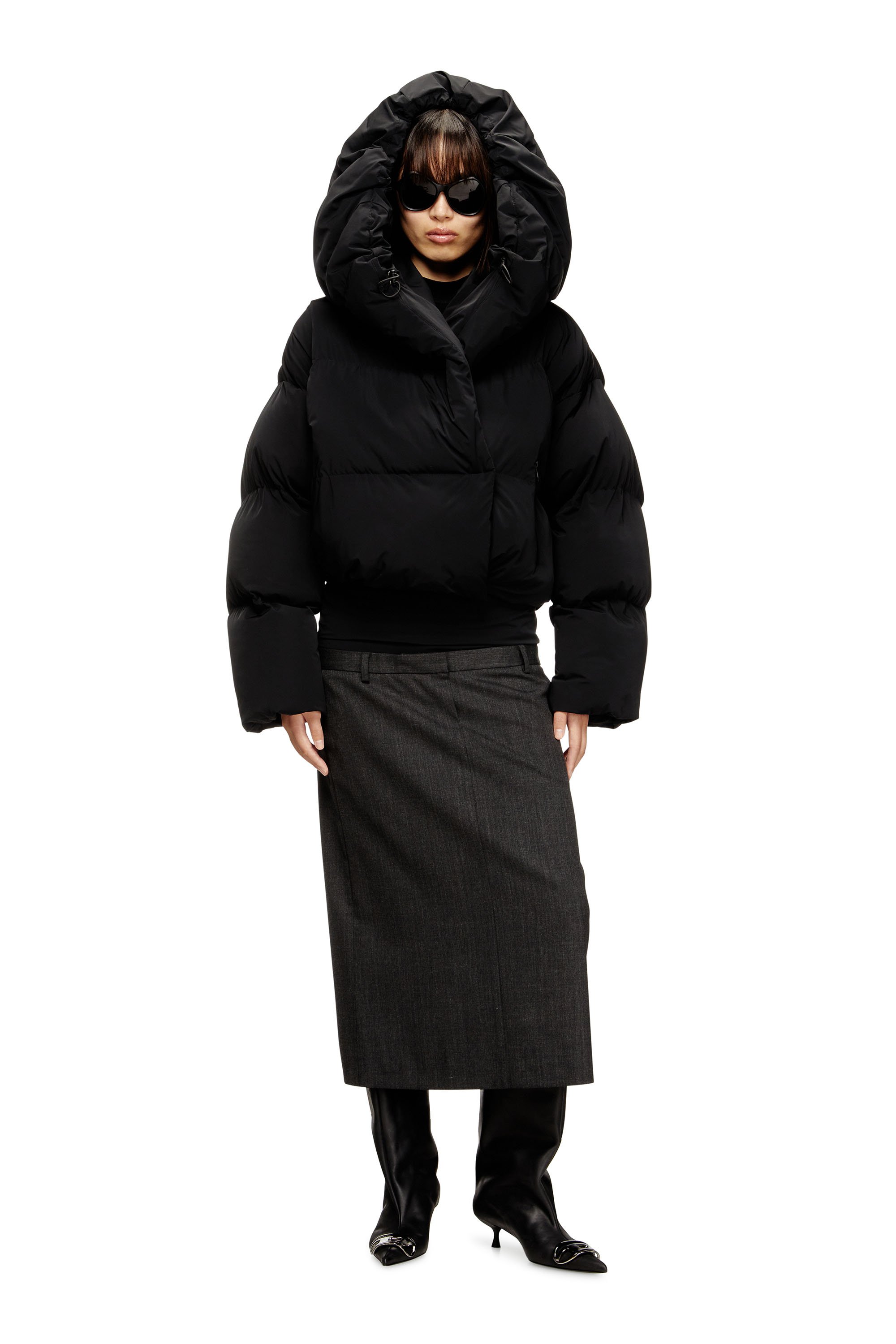 Diesel - W-ILEY-T1, Female's Wrap puffer in bi-stretch nylon in ブラック - 2
