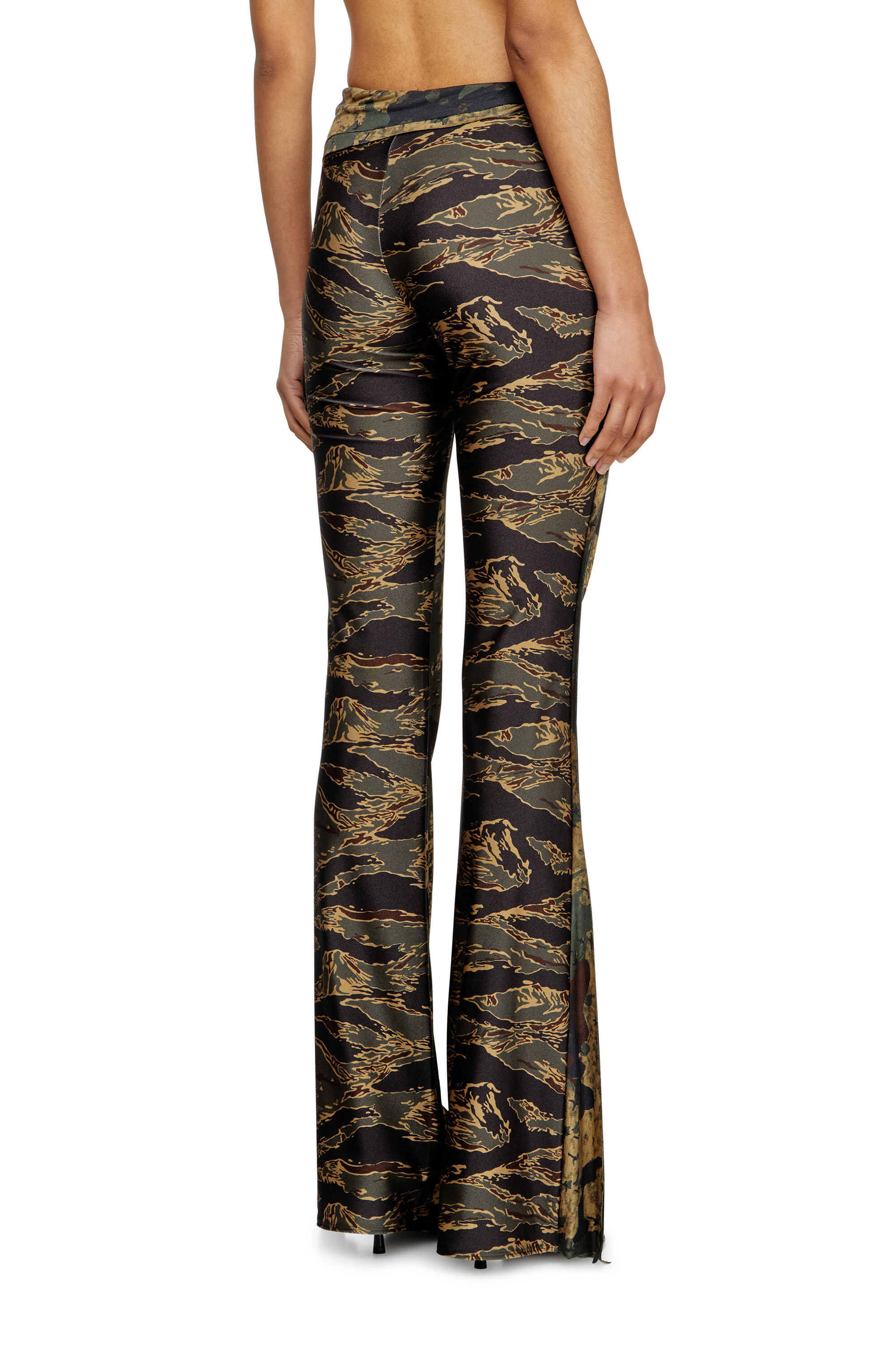 Diesel - P-AFFAL, Female's Jazz pants with mixed camo prints in ミリタリーグリーン - 4
