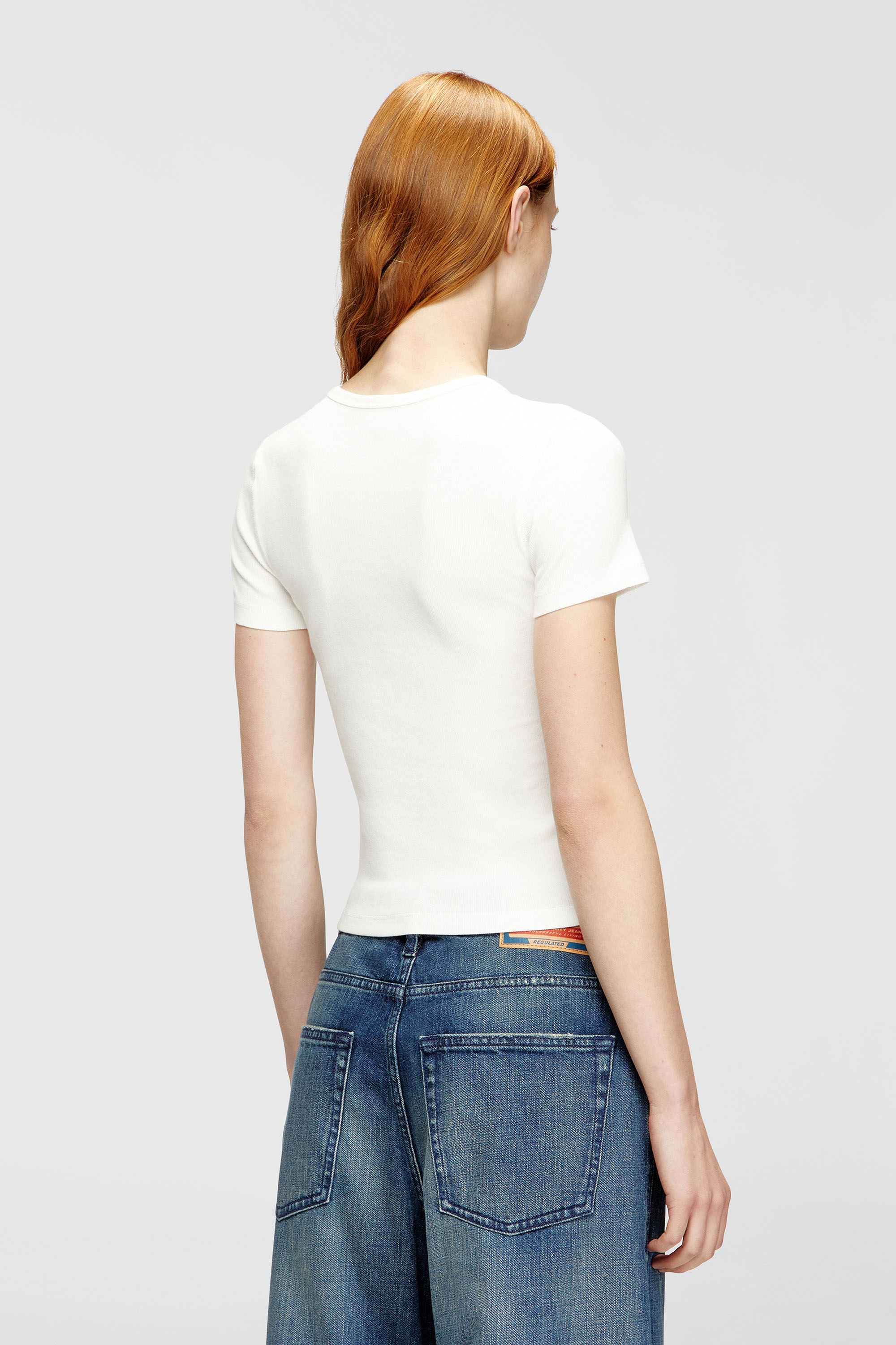 Diesel - T-ELE-LONG-OD, Female's 半袖トップ in ホワイト - 4