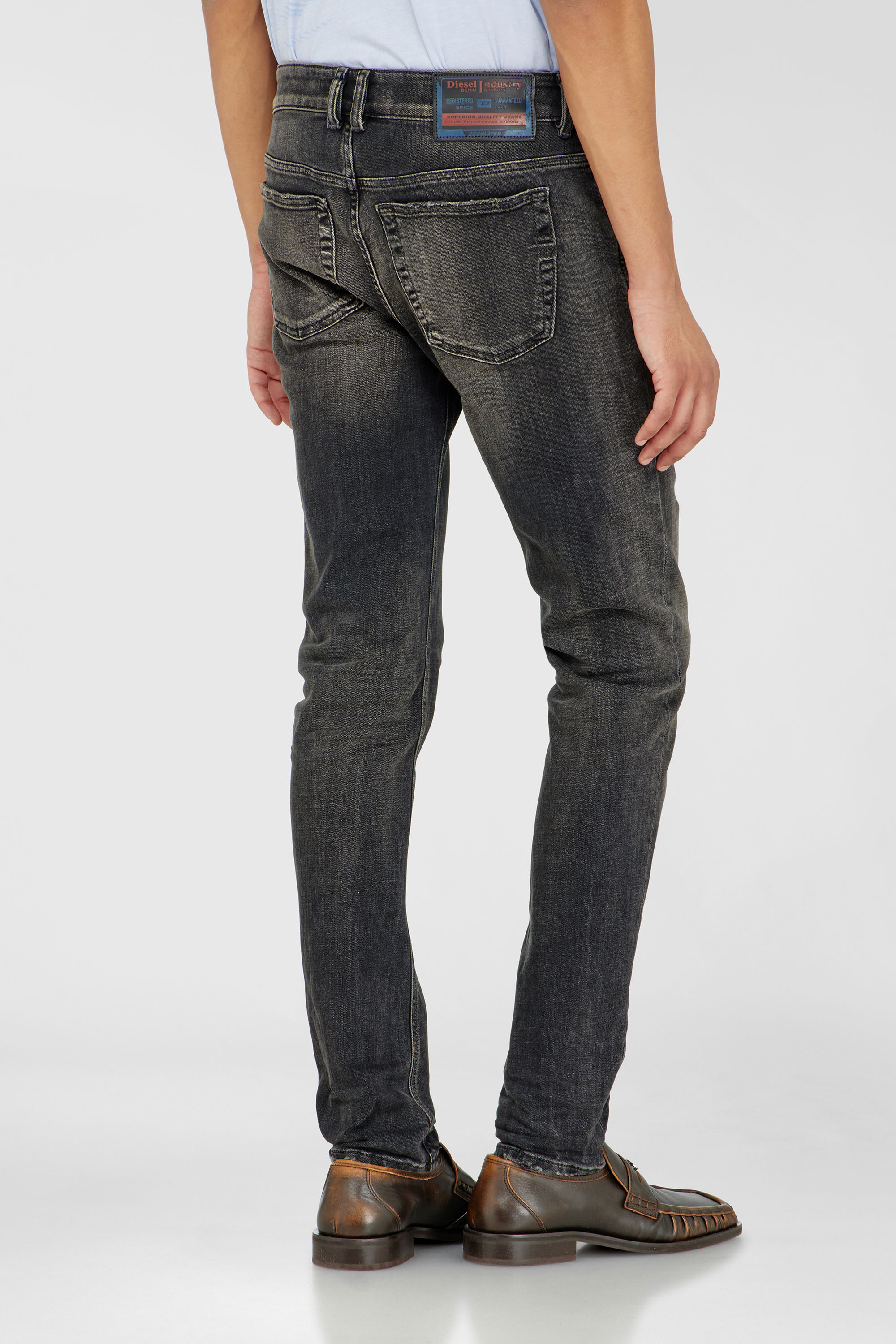 Diesel - Male's Skinny Jeans 1979 Sleenker 09P77, ブラック/ダークグレー - 5