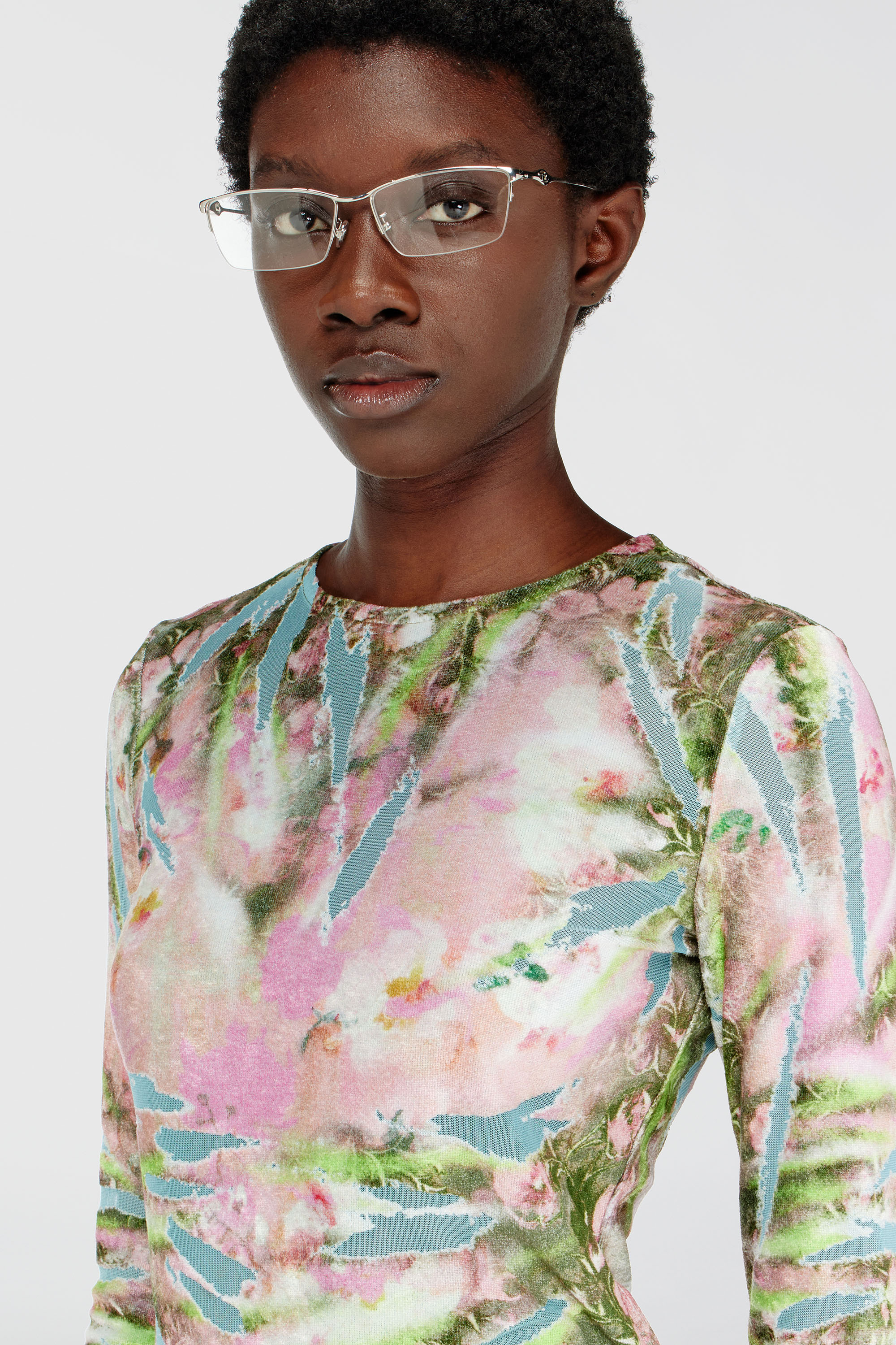 Diesel - T-ALIA, Female's Floral print top in burnout viscose chenille in ブルー/ピンク - 5