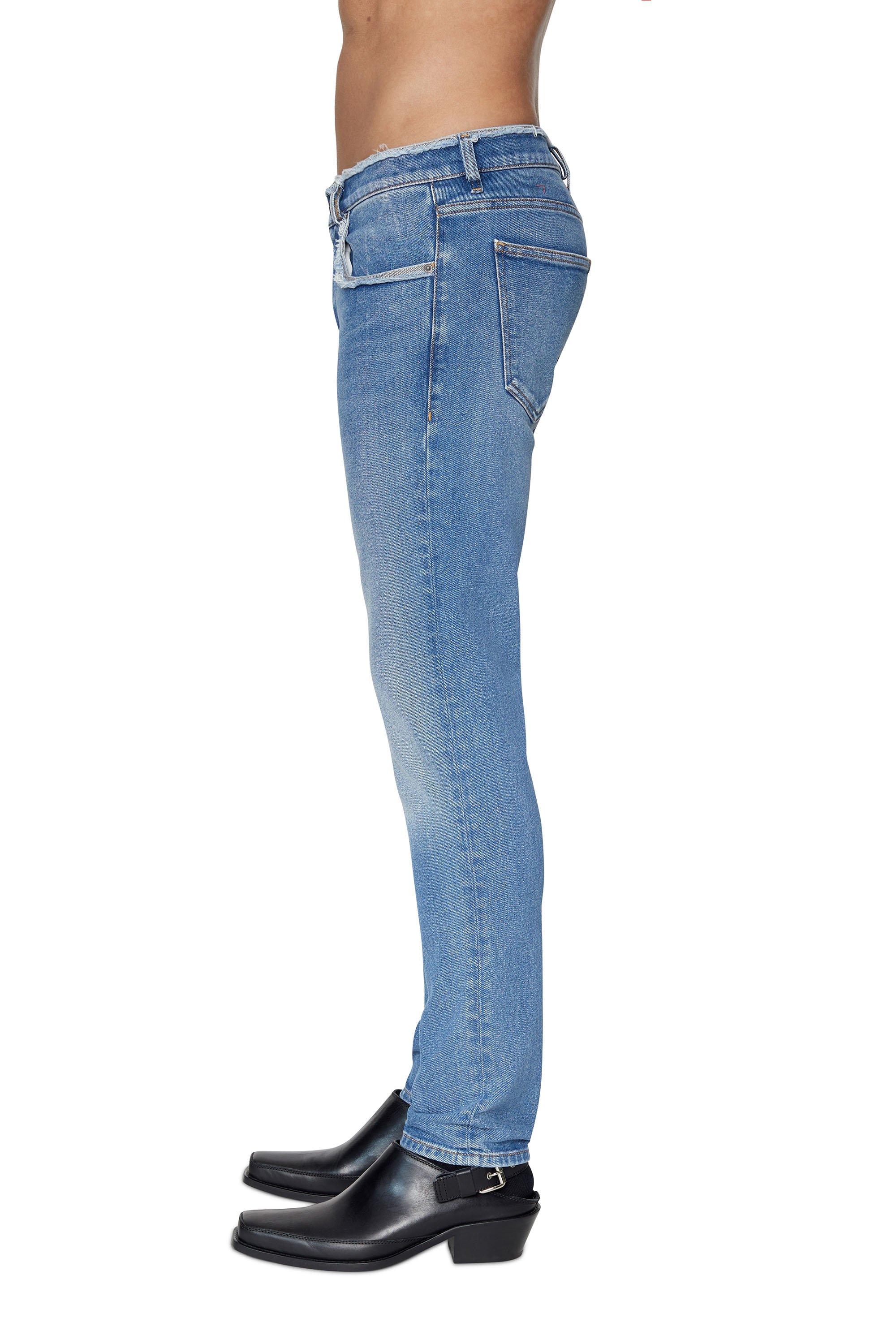 Diesel - 2019 D-STRUKT 09E19 Slim Jeans, ミディアムブルー - Image 4