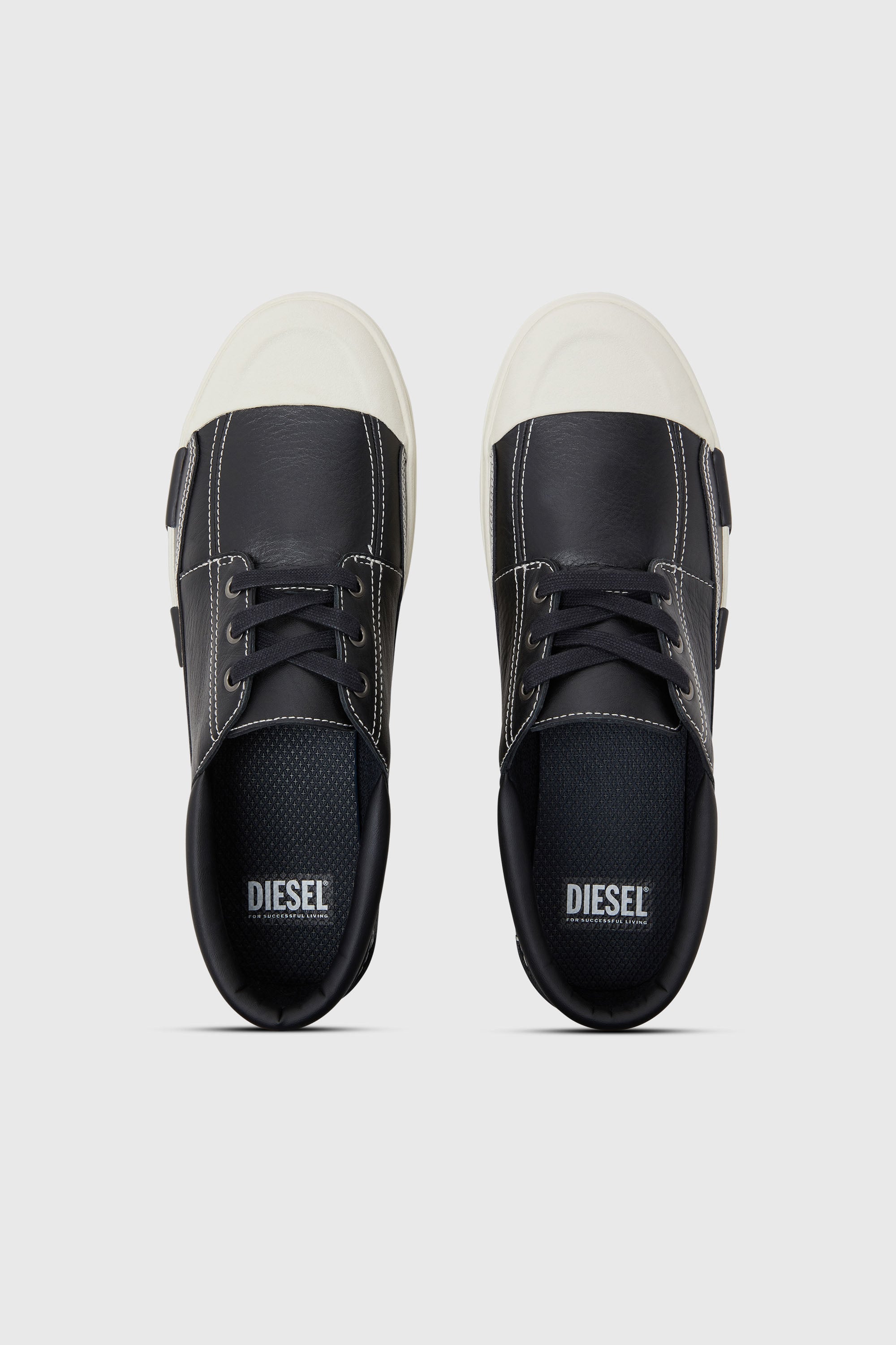 Diesel - S-D-VERSE MOCASSIN, Male's フラットシューズ in ブラック - 5