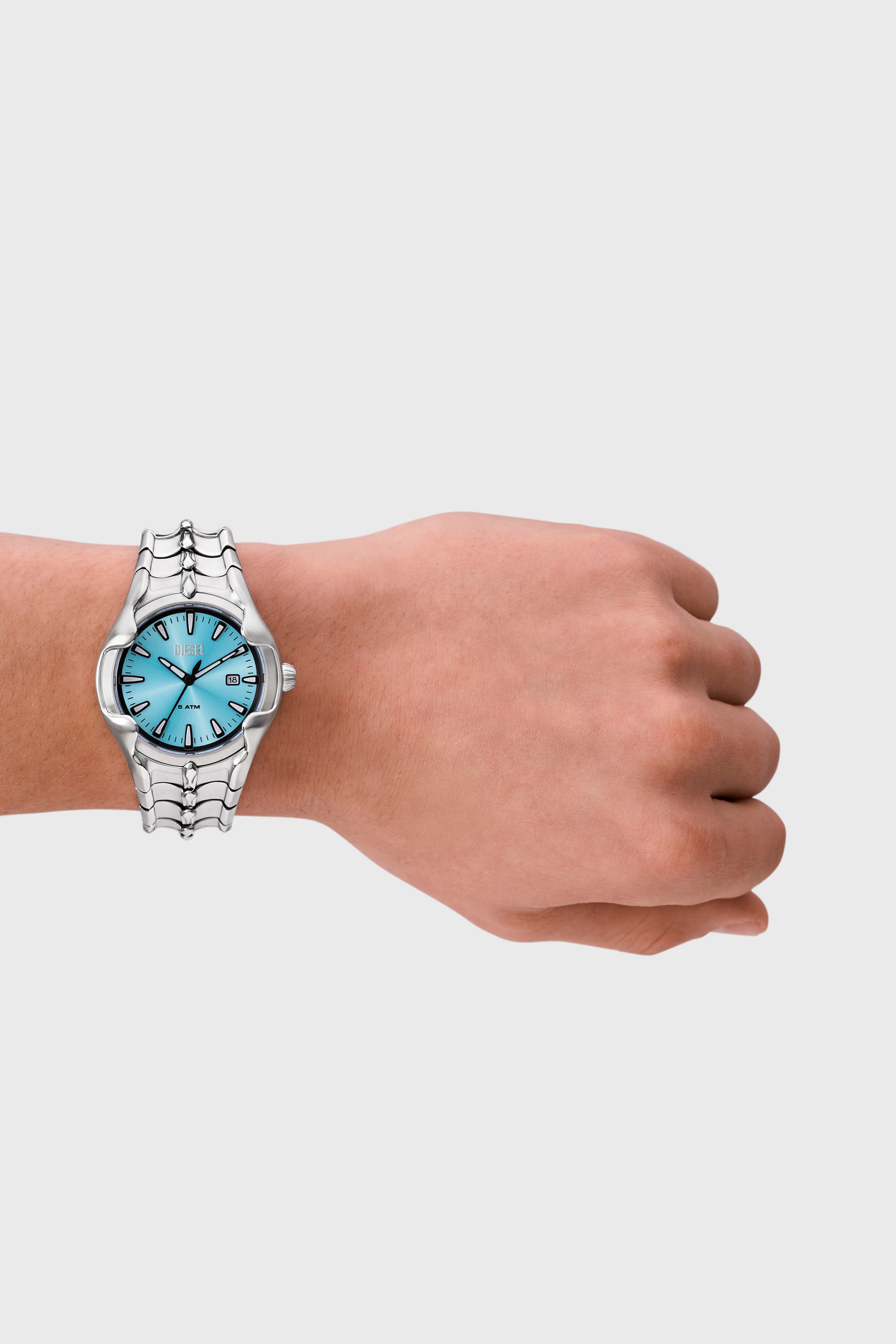 Diesel - DZ2200, Male's Vert three-hand date stainless steel watch in シルバー - 5
