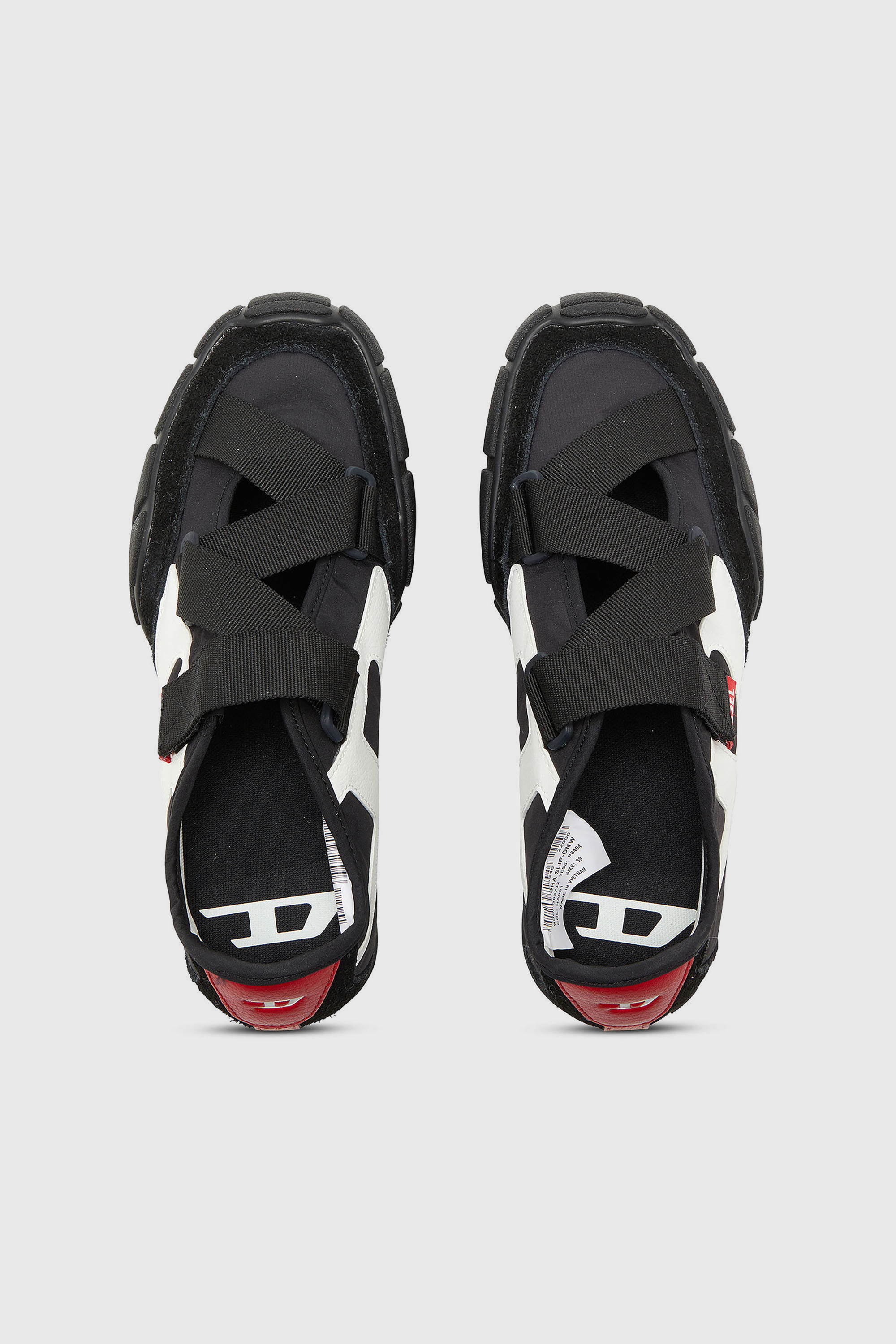 Diesel - S-PAGODHA SLIP-ON W, Female's スニーカー in ブラック/ホワイト - 5