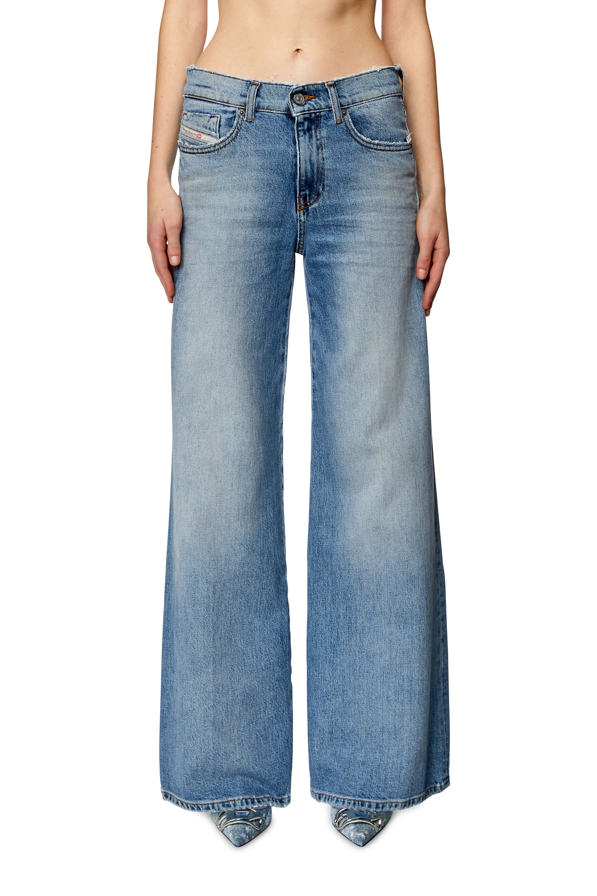 Diesel - Female's Flare Jeans 1978 D-Akemi 0DQAD, ライトブルー - 2