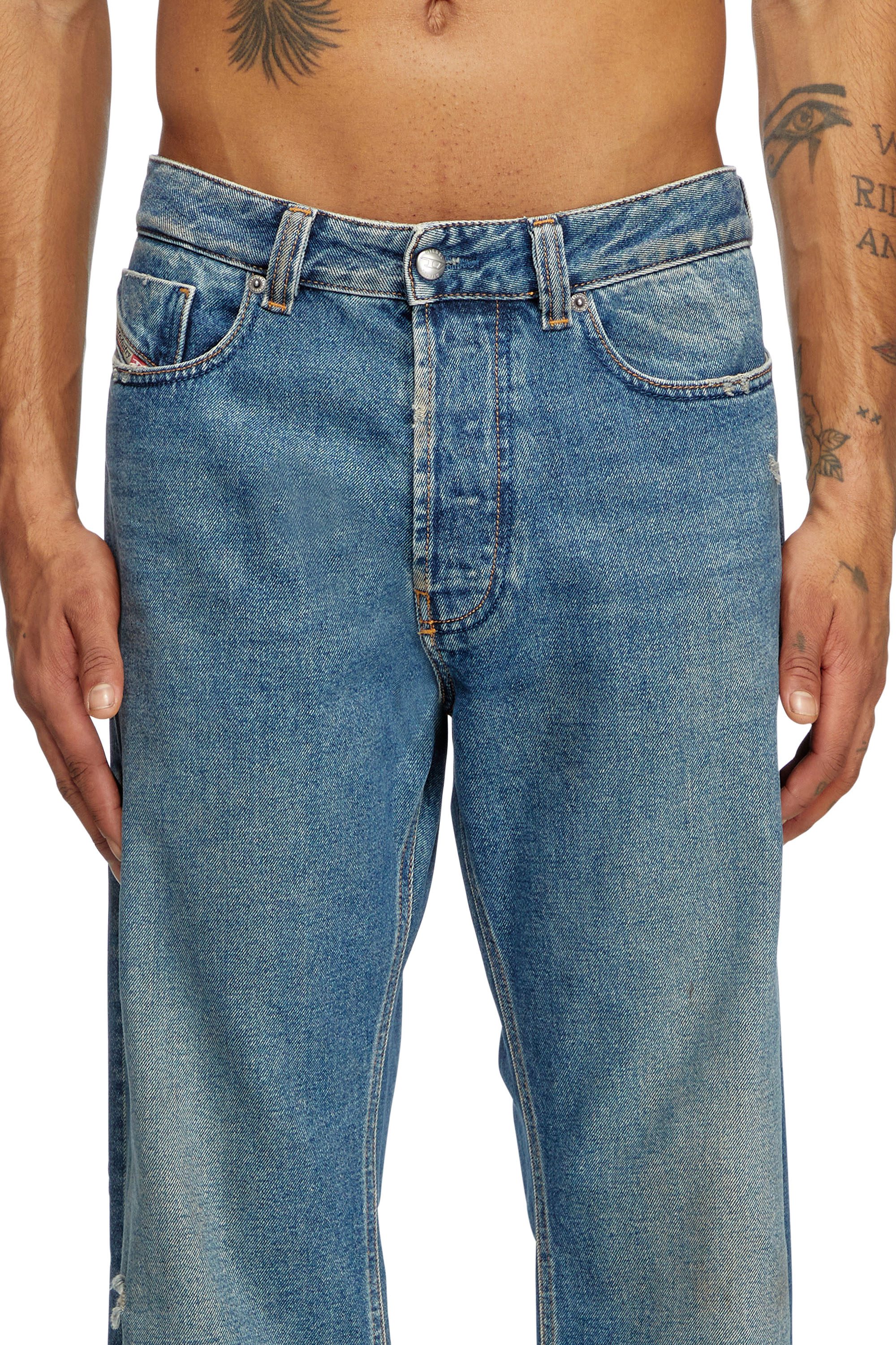 Diesel - Male's Relaxed Jeans 1980 D-Eeper 09J79, ミディアムブルー - 5