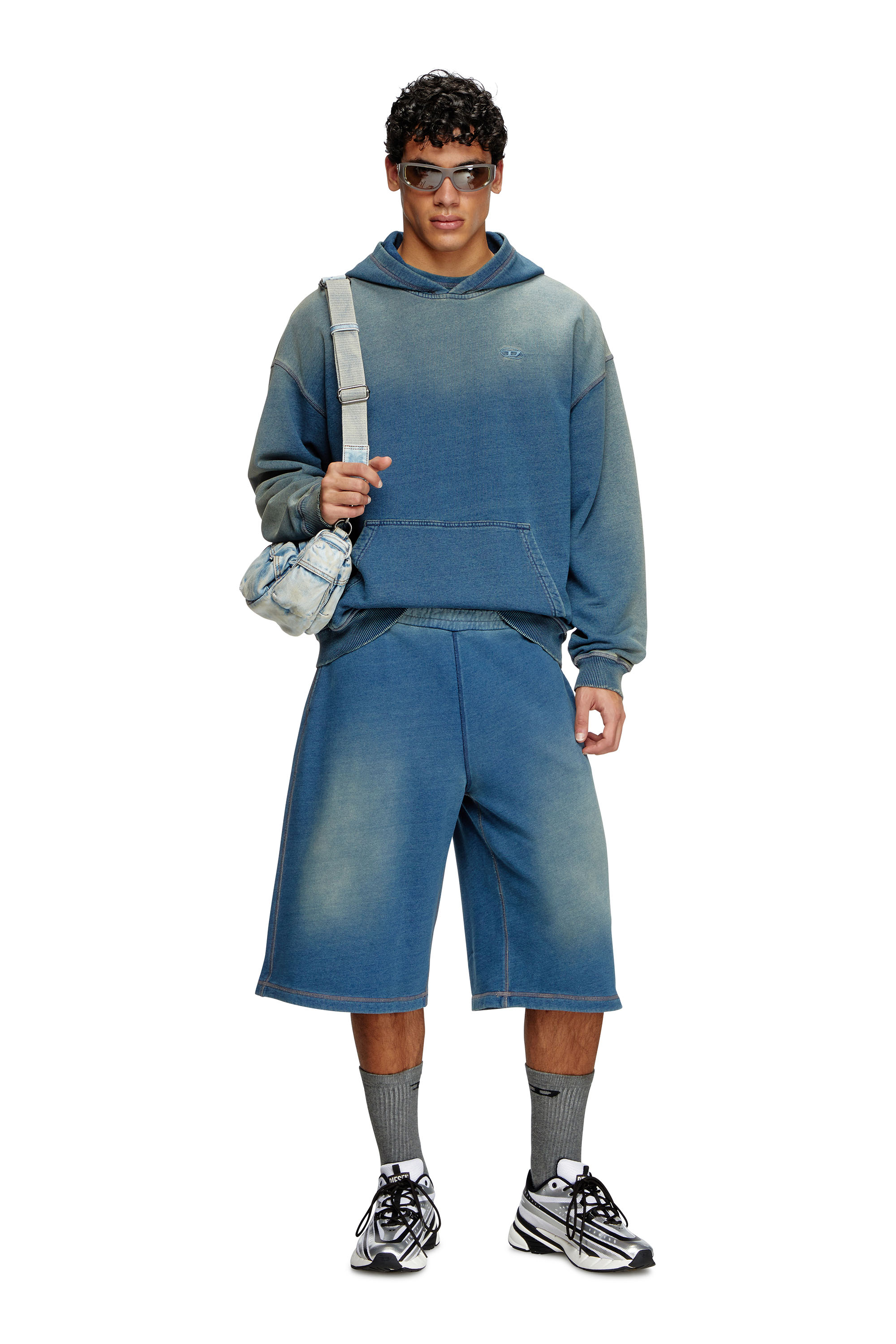 Diesel - P-CERCHIO, Male's Faded indigo sweat shorts in ブルー - 2
