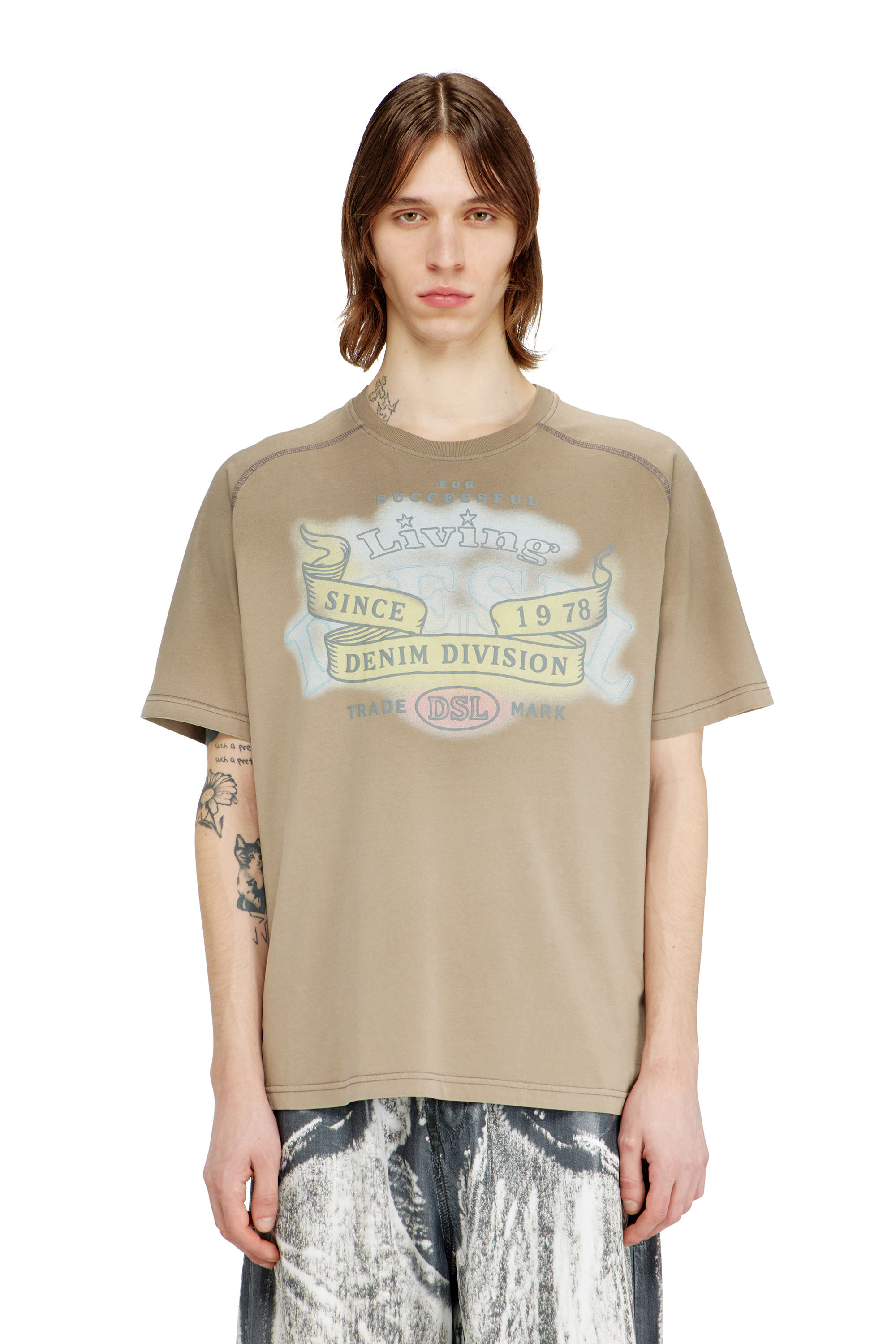 Diesel - T-FORB, Male's T-shirt with logo graphic in ベージュ - 3