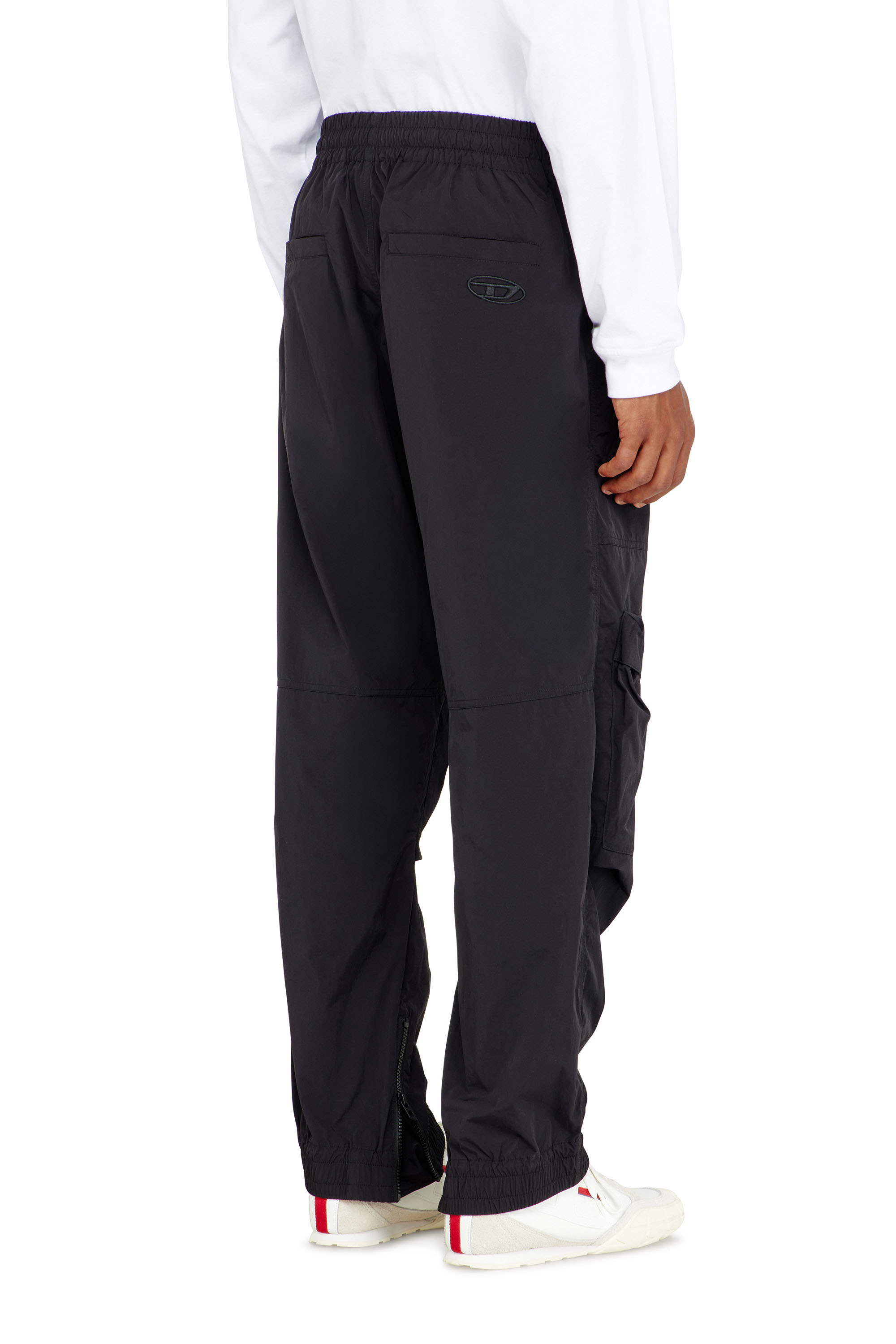 Diesel - P-BEECK-WRD-AKAD, Male's パンツ in ブラック - 4