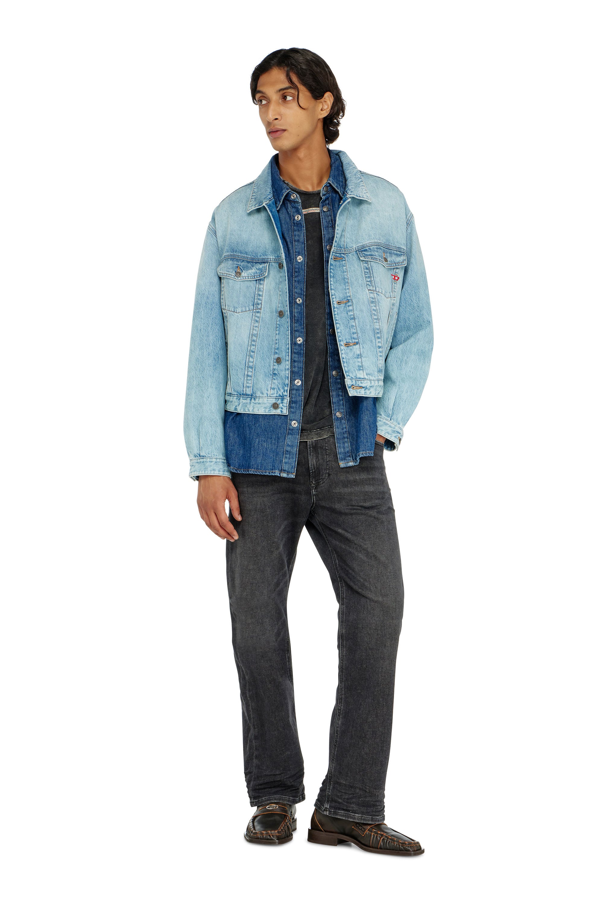 Diesel - Male's Relaxed 2080 D-Reel Joggjeans&reg; 09P92, ブラック/ダークグレー - 1