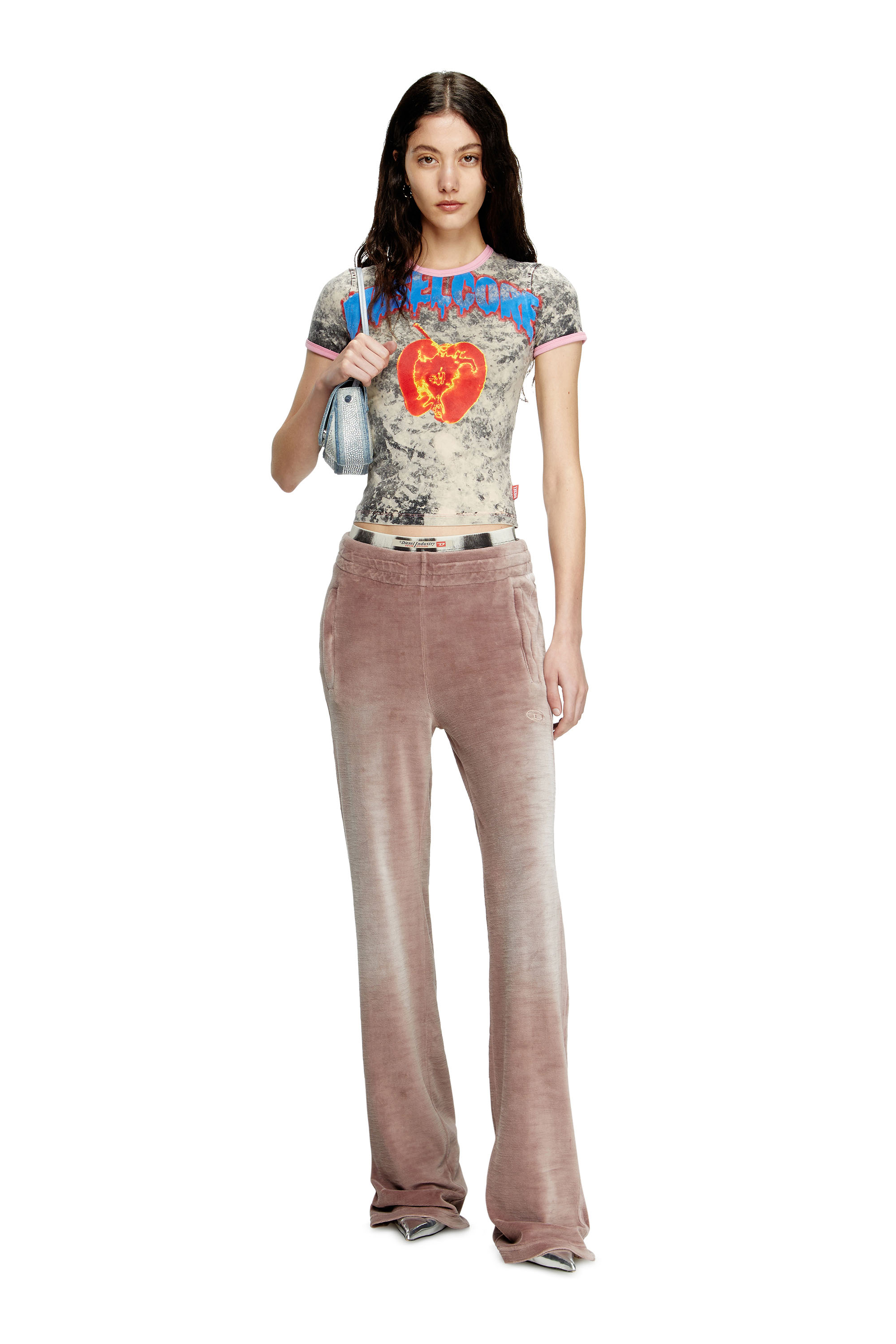 Diesel - T-UNCUTIES-SHORT-Q1, Female's T-shirt with Diesel Core print in グレー - 2