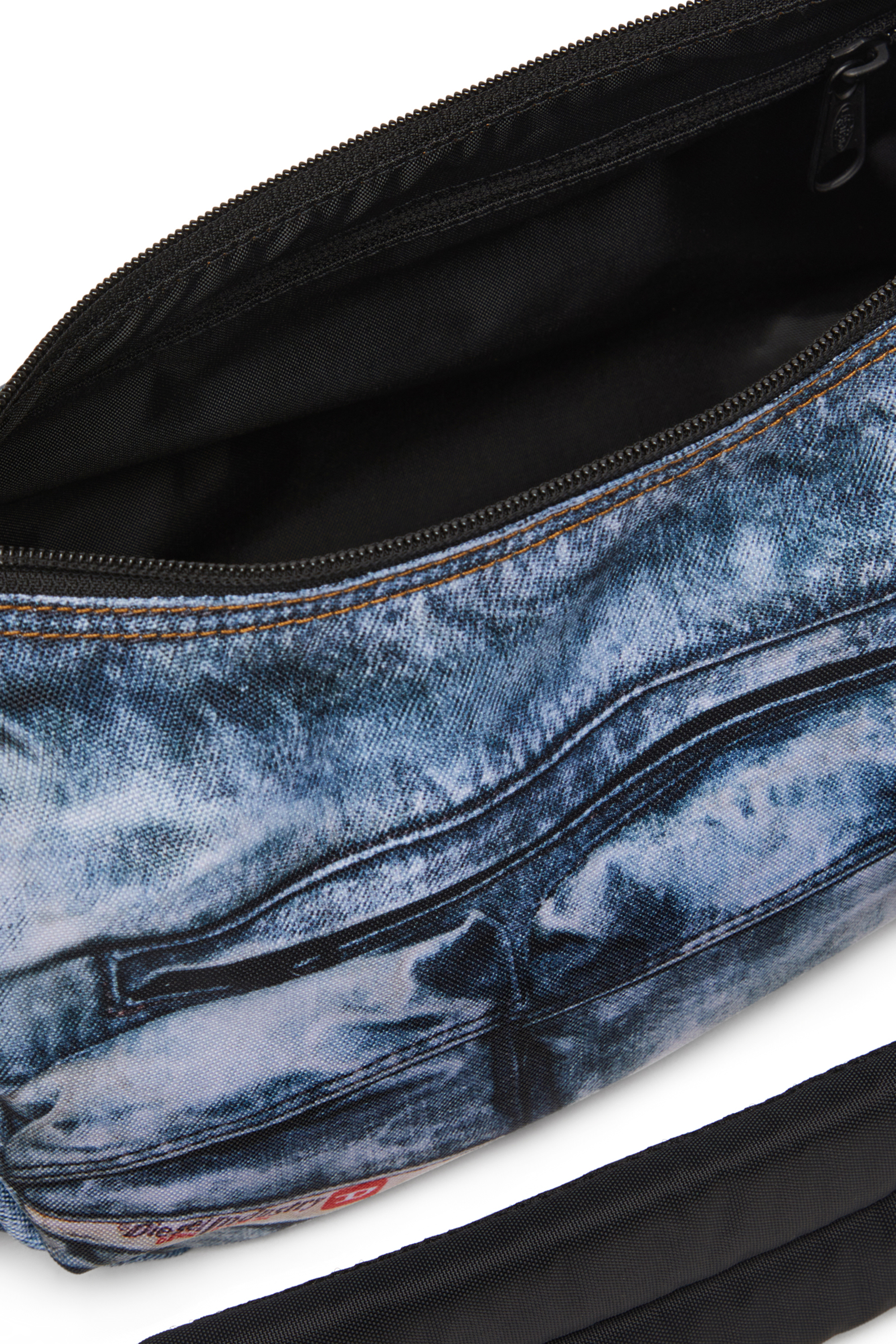 Diesel - DIESEL SHOULDER BAG, Unisex's Multipocket bag in trompe l'oeil denim in ブルー - 4