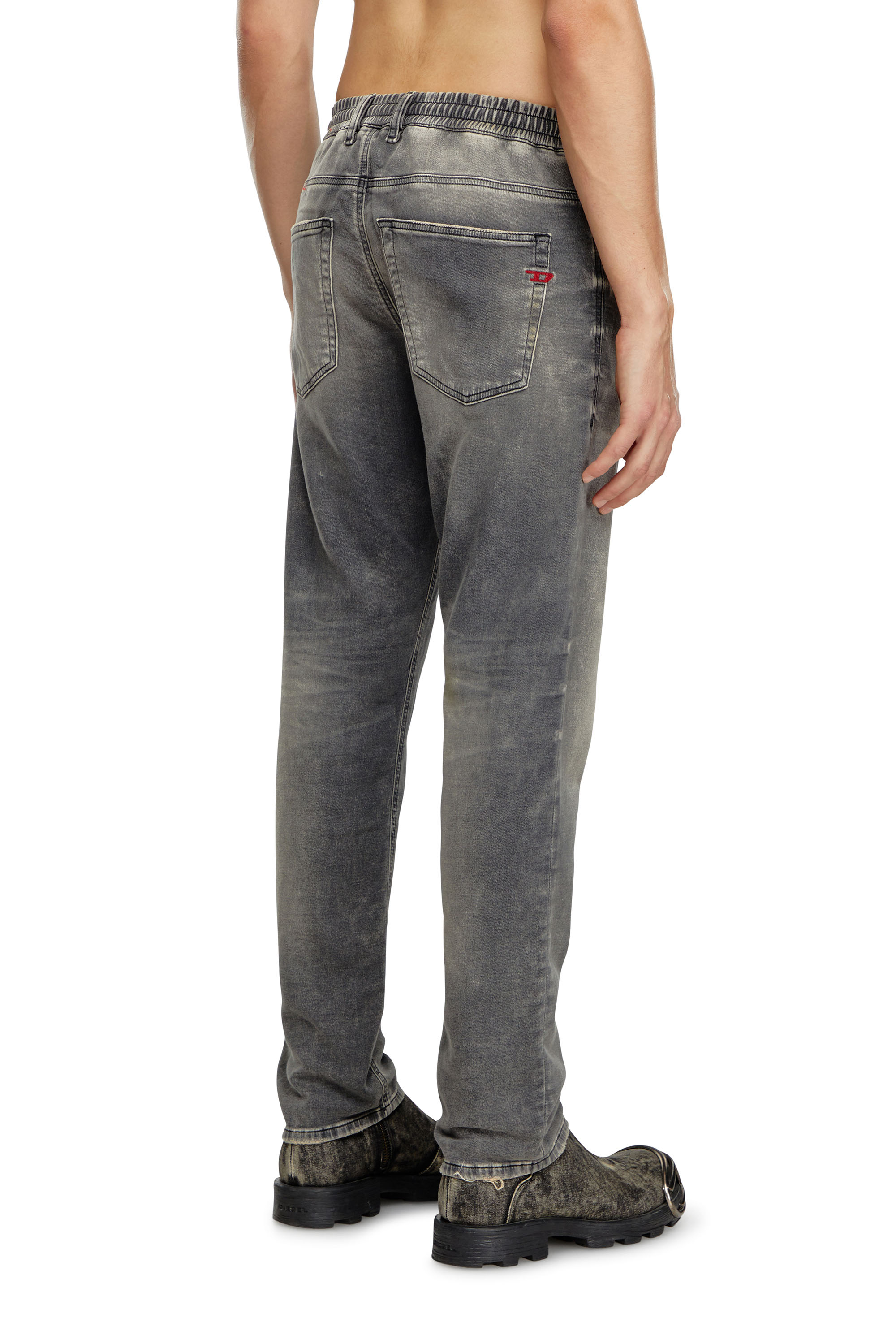 Regular 2030 D-Krooley Joggjeans® 068LQ, グレー Diesel - Male's Regular 2030 D-Krooley Joggjeans® 068LQ, グレー - 4