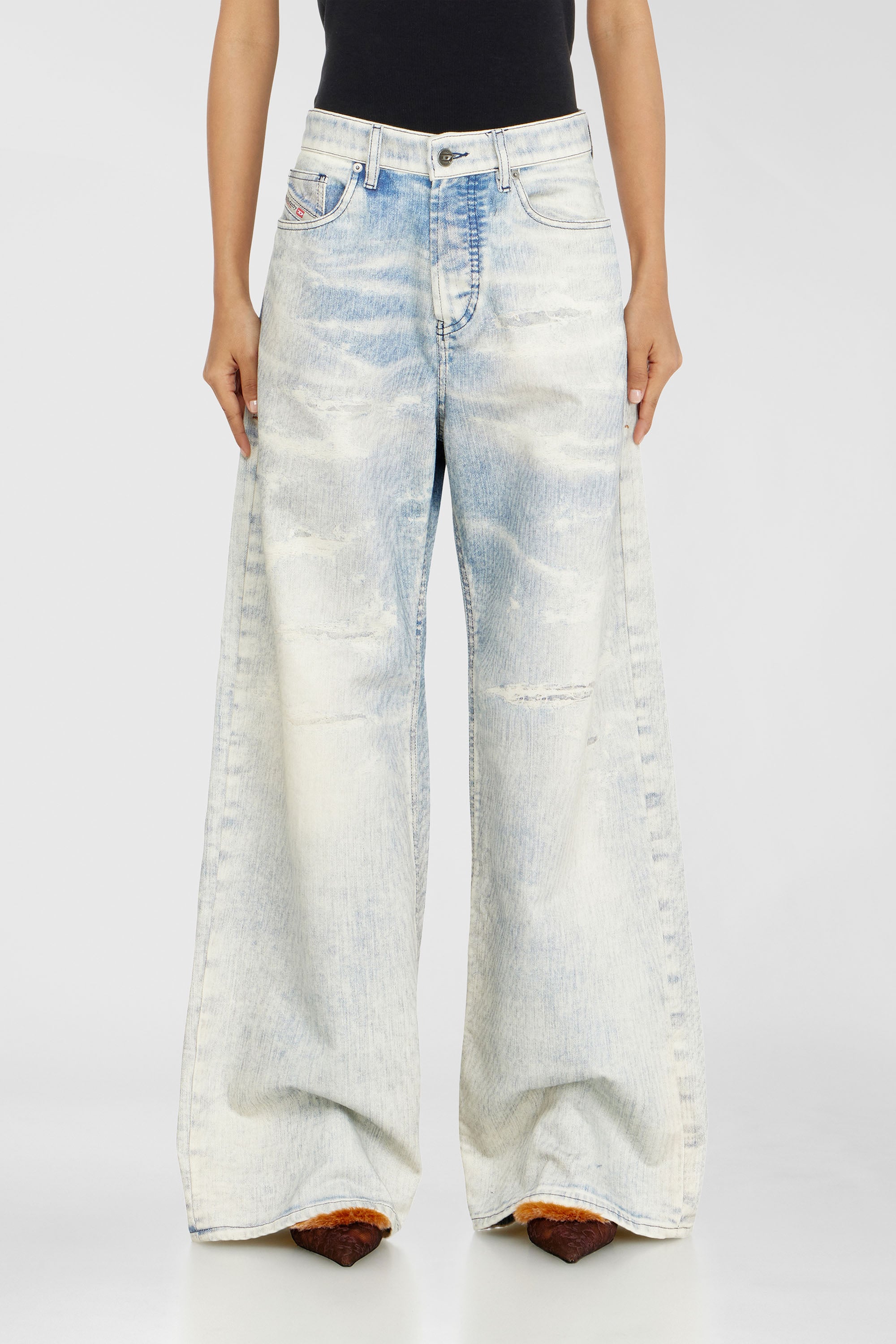 Diesel - Female's Relaxed Jeans 1996 D-Sire 09R69, ライトブルー - 1
