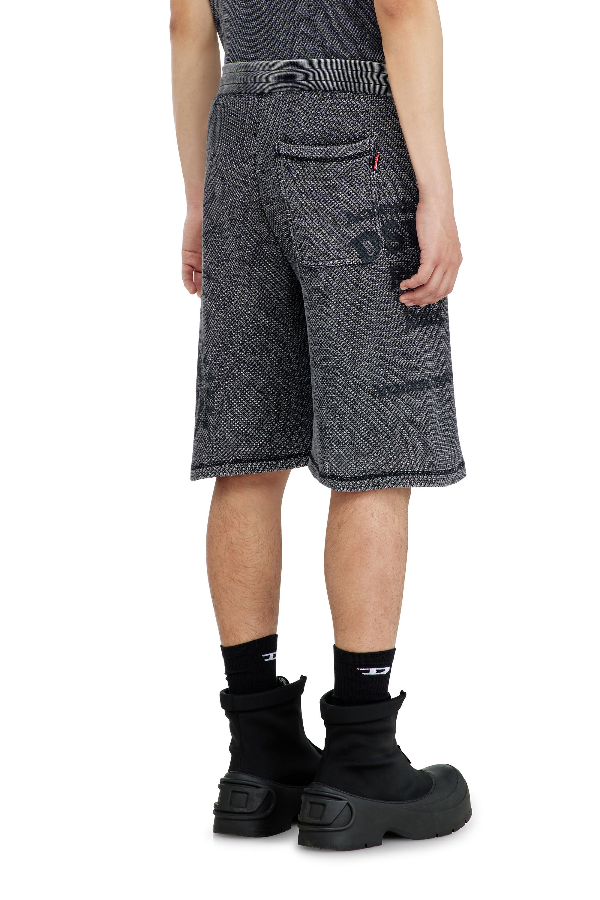 Diesel - P-ERRY, Male's ショートパンツ in null - 3