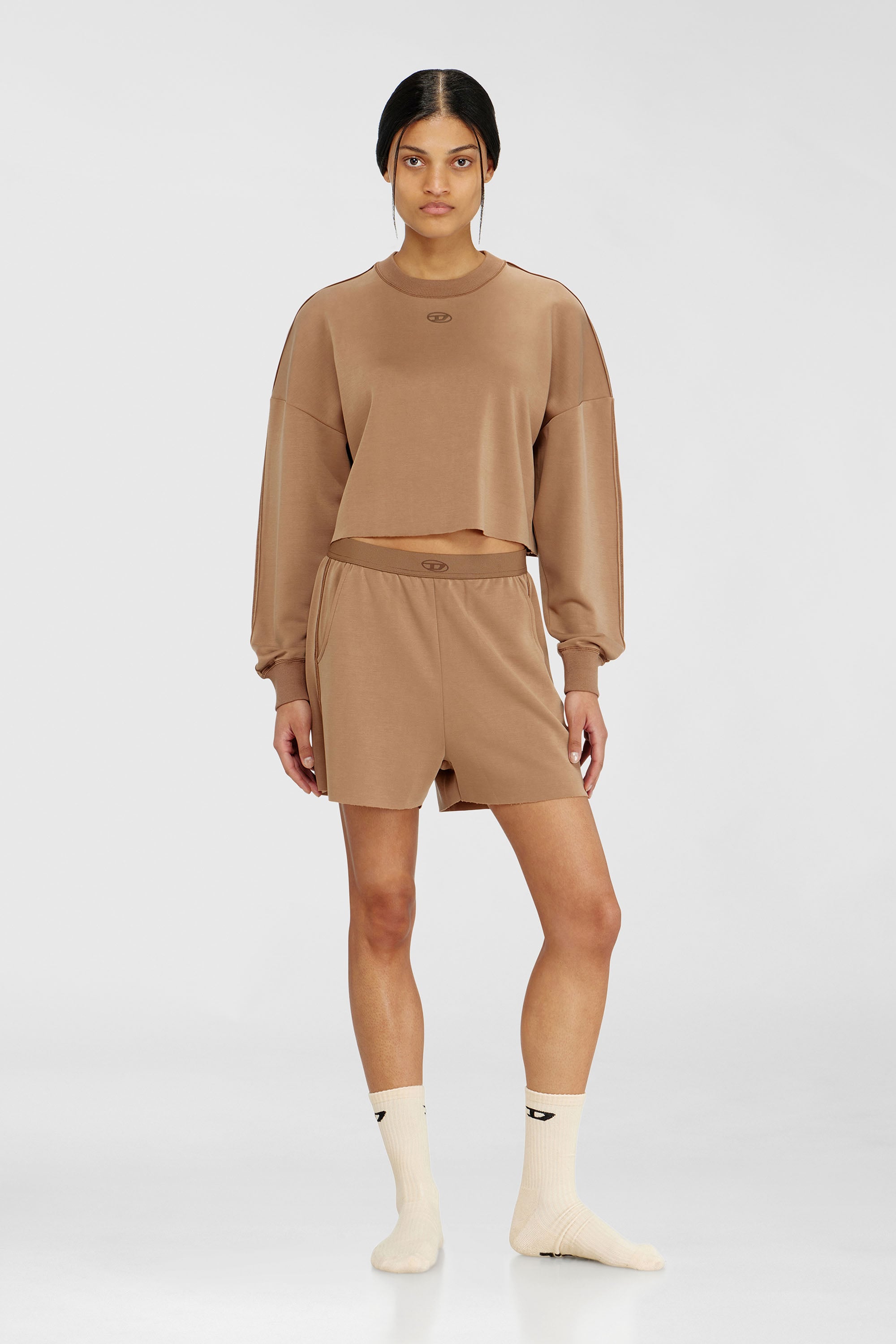 Diesel - MARTHA-UTLT, Female's ショートパンツ in ブラウン - 1