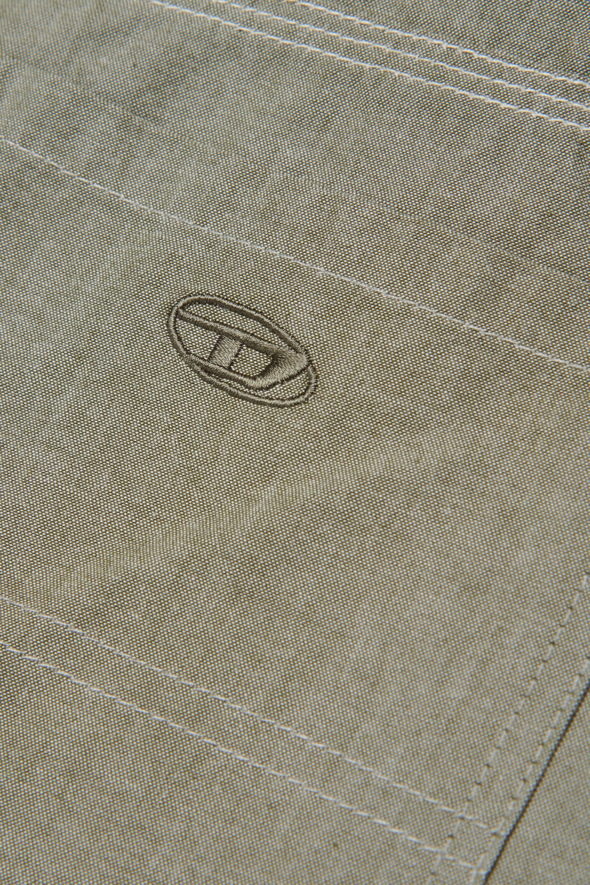 Diesel - PKEN SHORT, Male's ショートパンツ in グリーン - 4