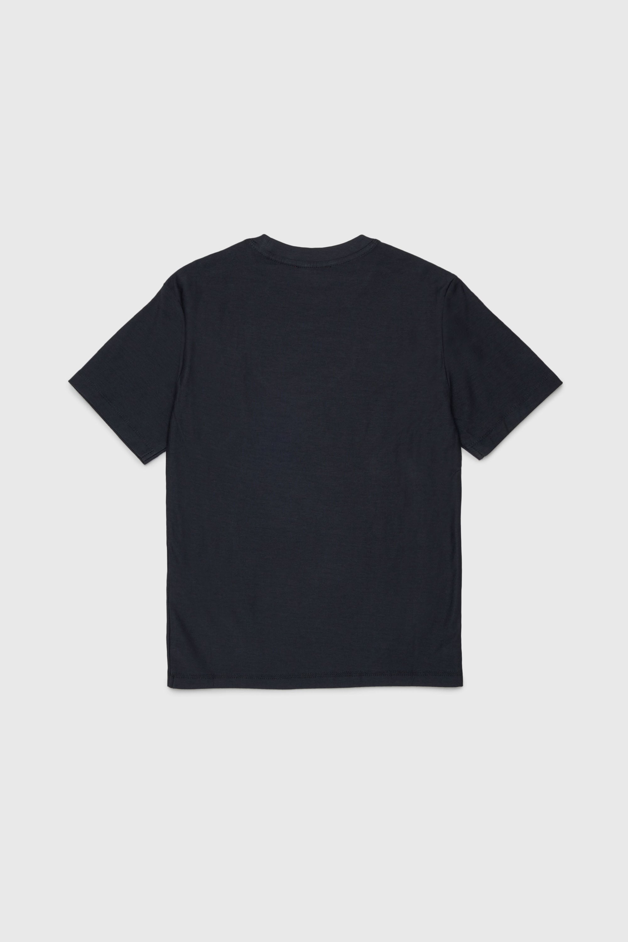 Diesel - TFRIT OVER, Male's Tシャツ in ブラック - 2