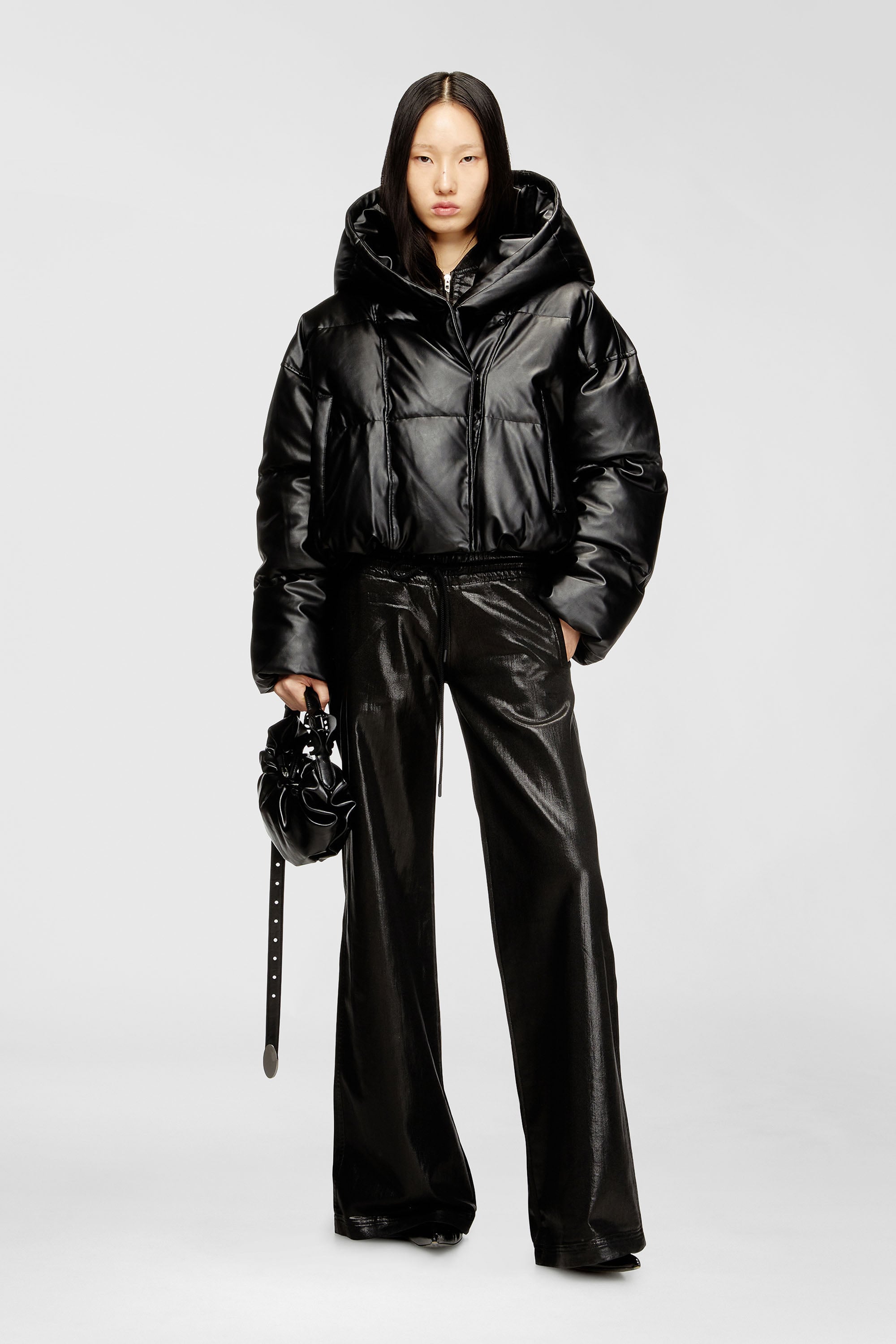 Diesel - GRAB-D HOBO S, Female's ホーボーバッグ S in ブラック - 2