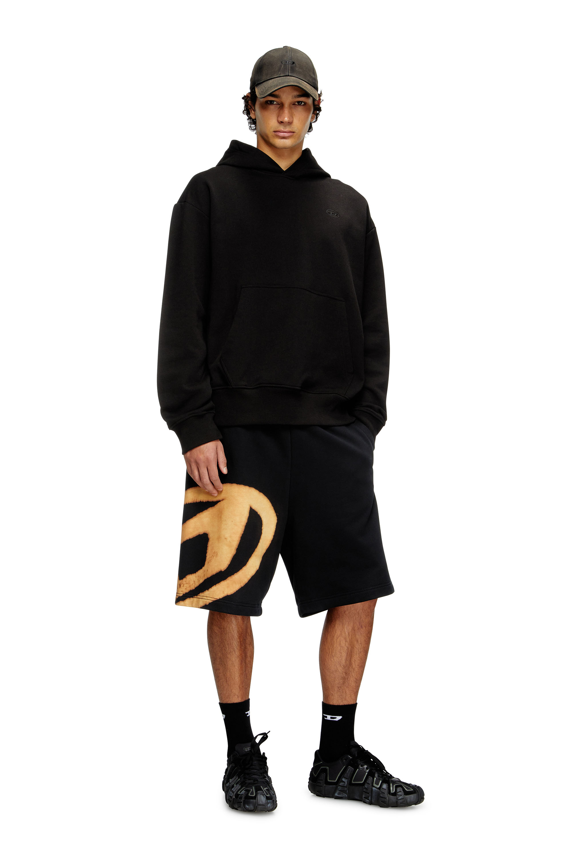 Diesel - P-CROW-BLEACH, Male's Sweat shorts with bleached logo in ブラック/オレンジ - 1