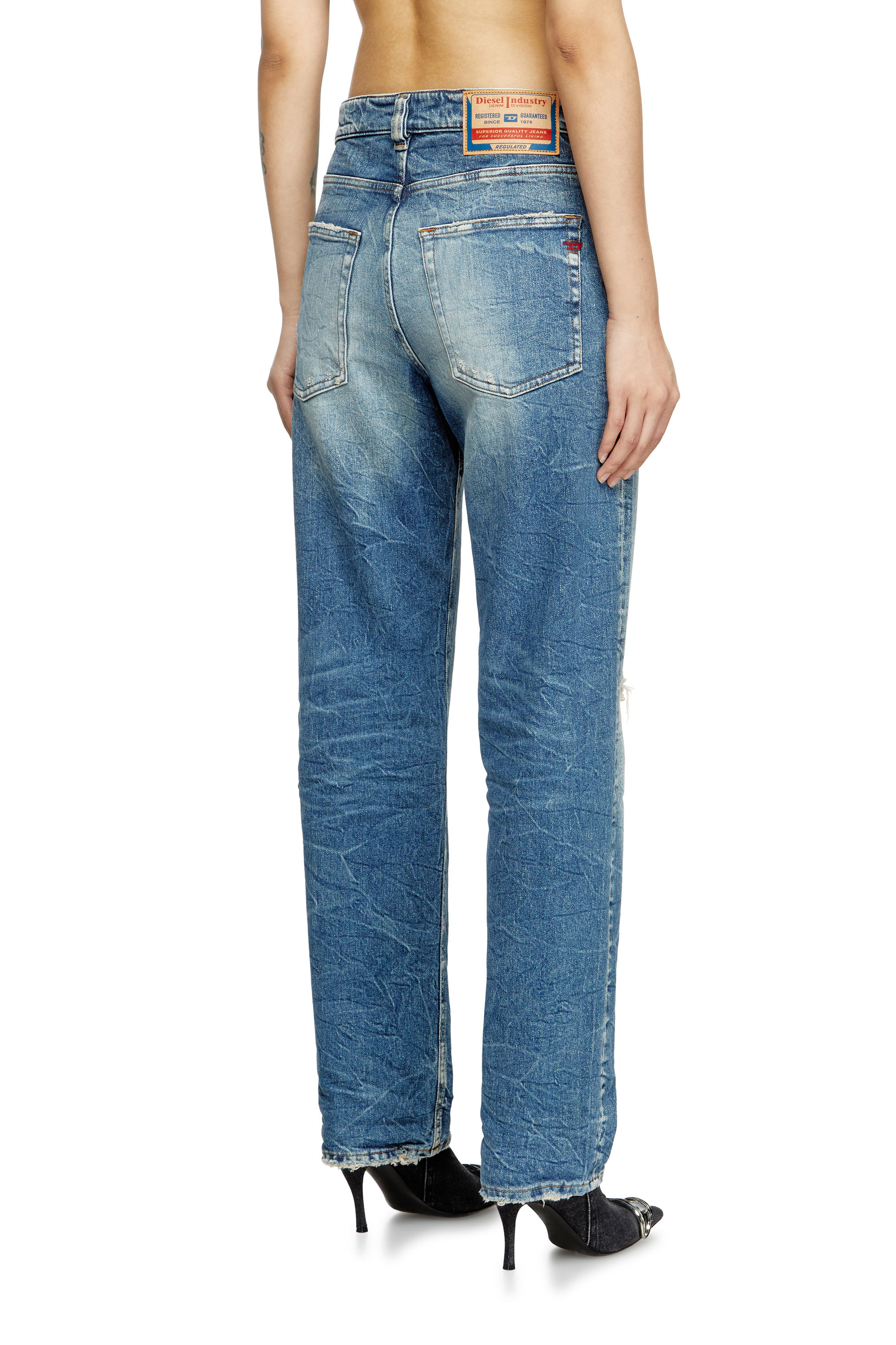 Regular Jeans 1988 D-Ark 007AY, ミディアムブルー Diesel - Female's Regular Jeans 1988 D-Ark 007AY, ミディアムブルー - 4