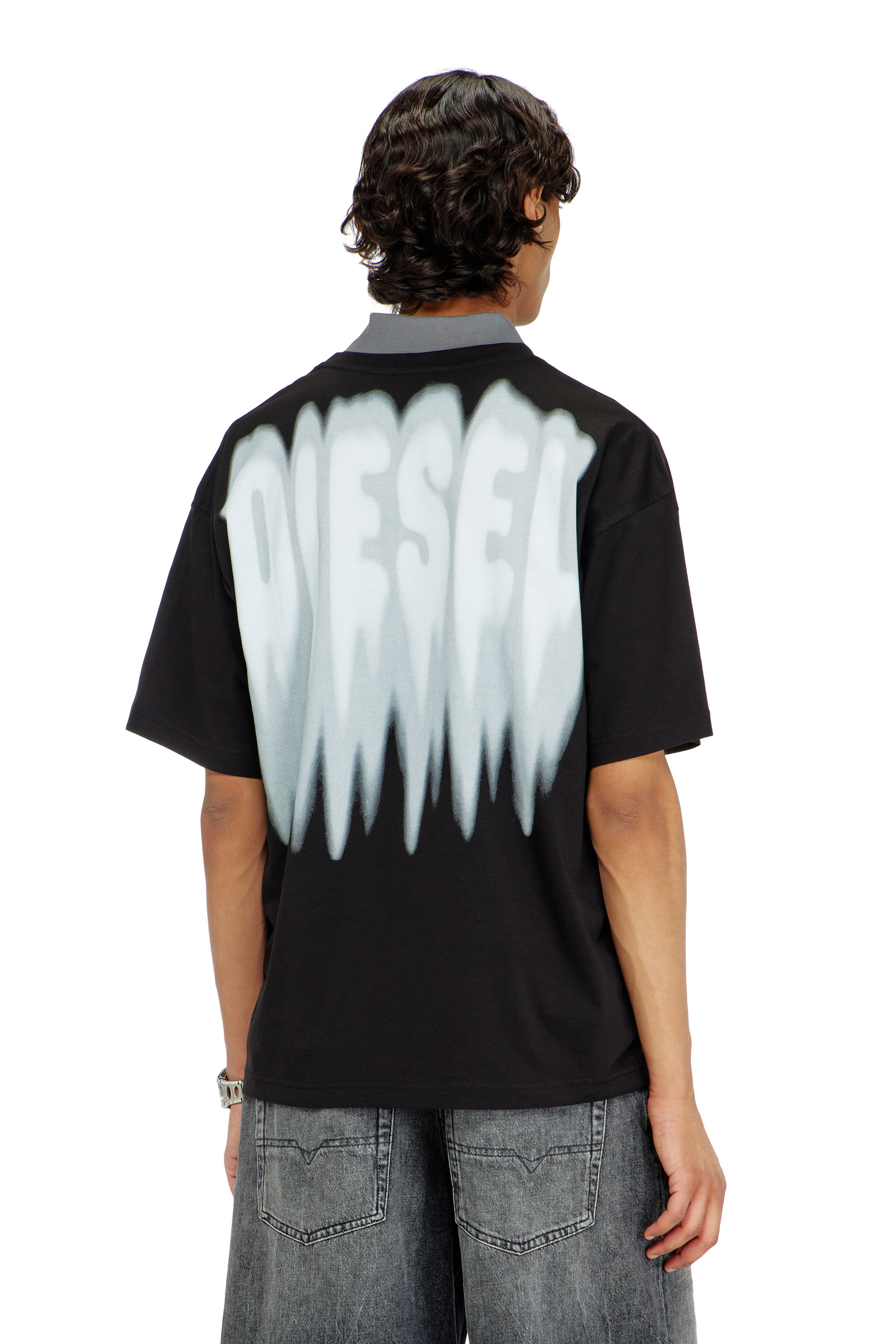Diesel - T-BOXT-AA18, Male's Tシャツ in ブラック - 4