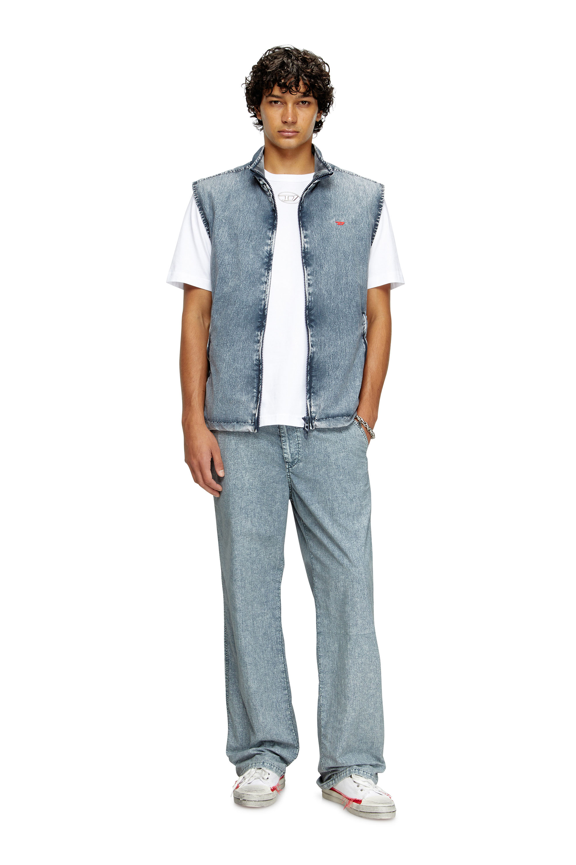 Diesel - T-JUST-OD, Male's TシャツロゴオーバルD in ホワイト - 1