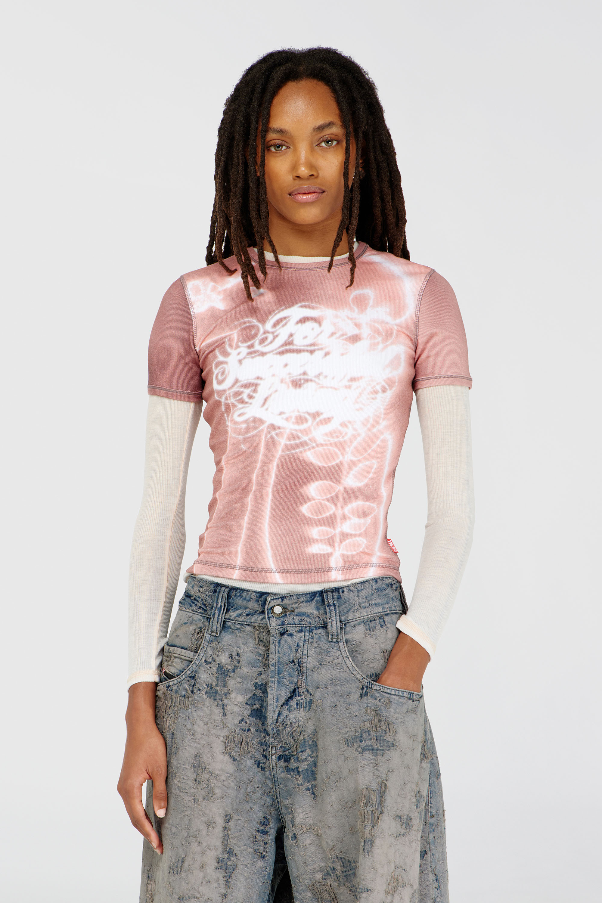Diesel - T-ELE-LONG-AA4, Female's 半袖トップ in ピンク / ホワイト - 1