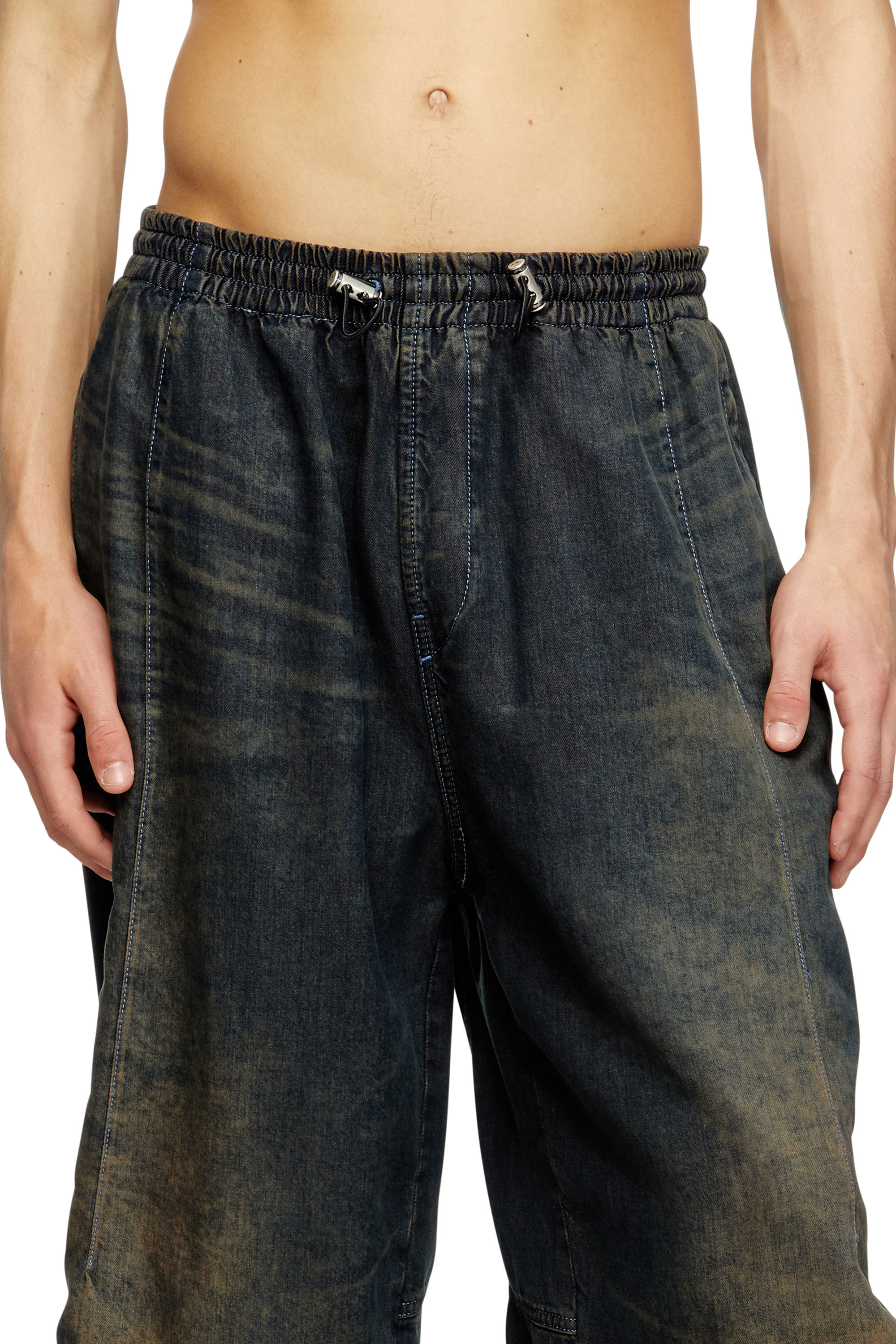 Diesel - Male's Relaxed Jeans D-Pari 068TF, ダークブルー - 5
