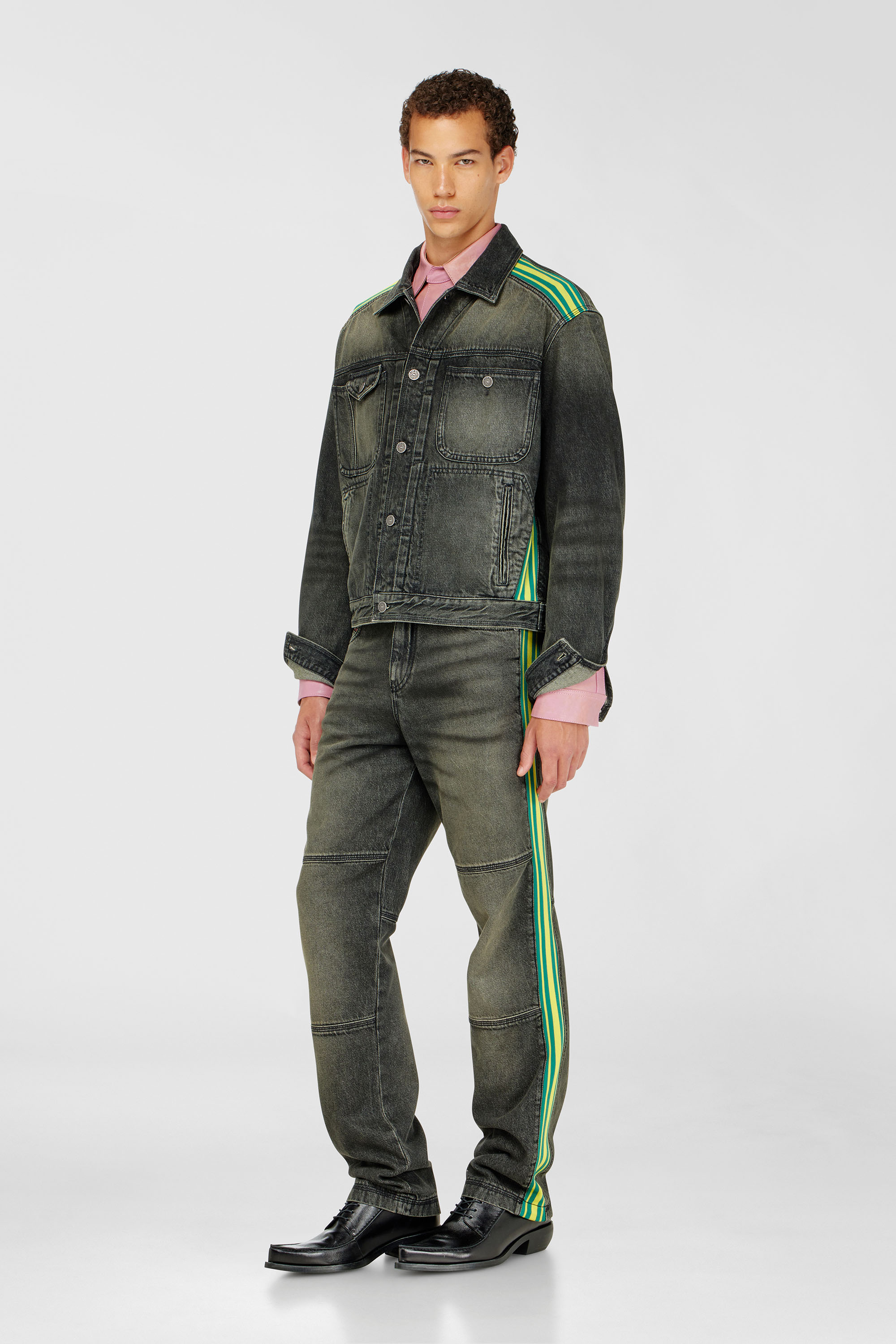 Diesel - D-BAS-FSJ1, Male's Trucker jacket with striped shoulder bands in ダークグレー - 2