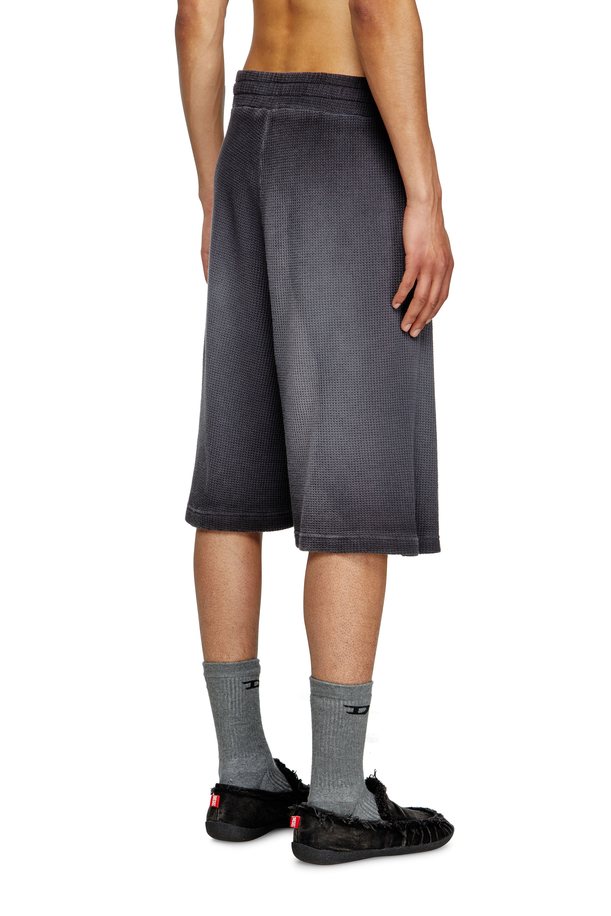 Diesel - P-WARKY-SHORT, Male's Waffle shorts with medieval print in ブラック - 4
