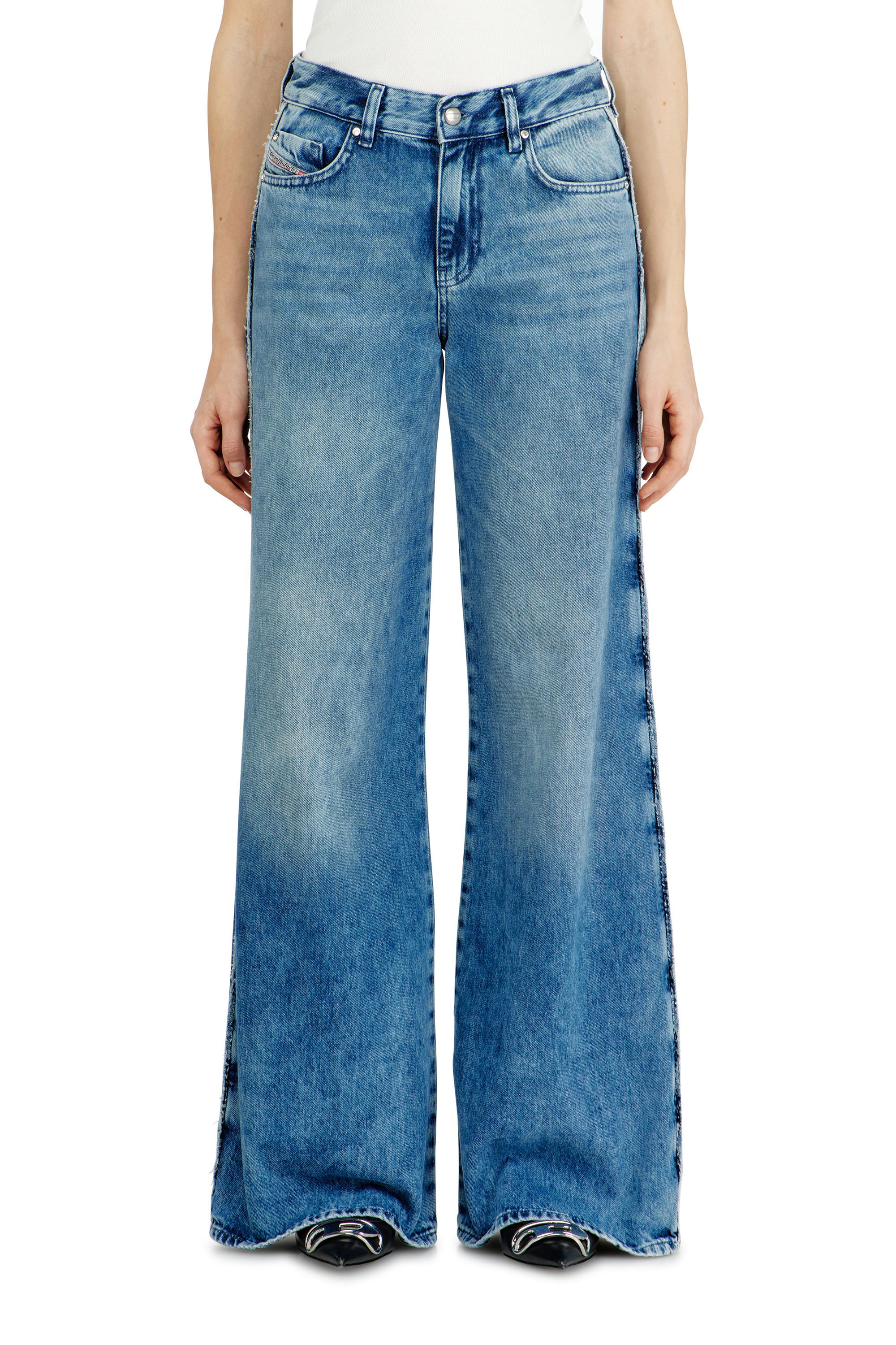 Diesel - Female's Flare Jeans 1978 D-Akemi 0ADCJ, null - 4