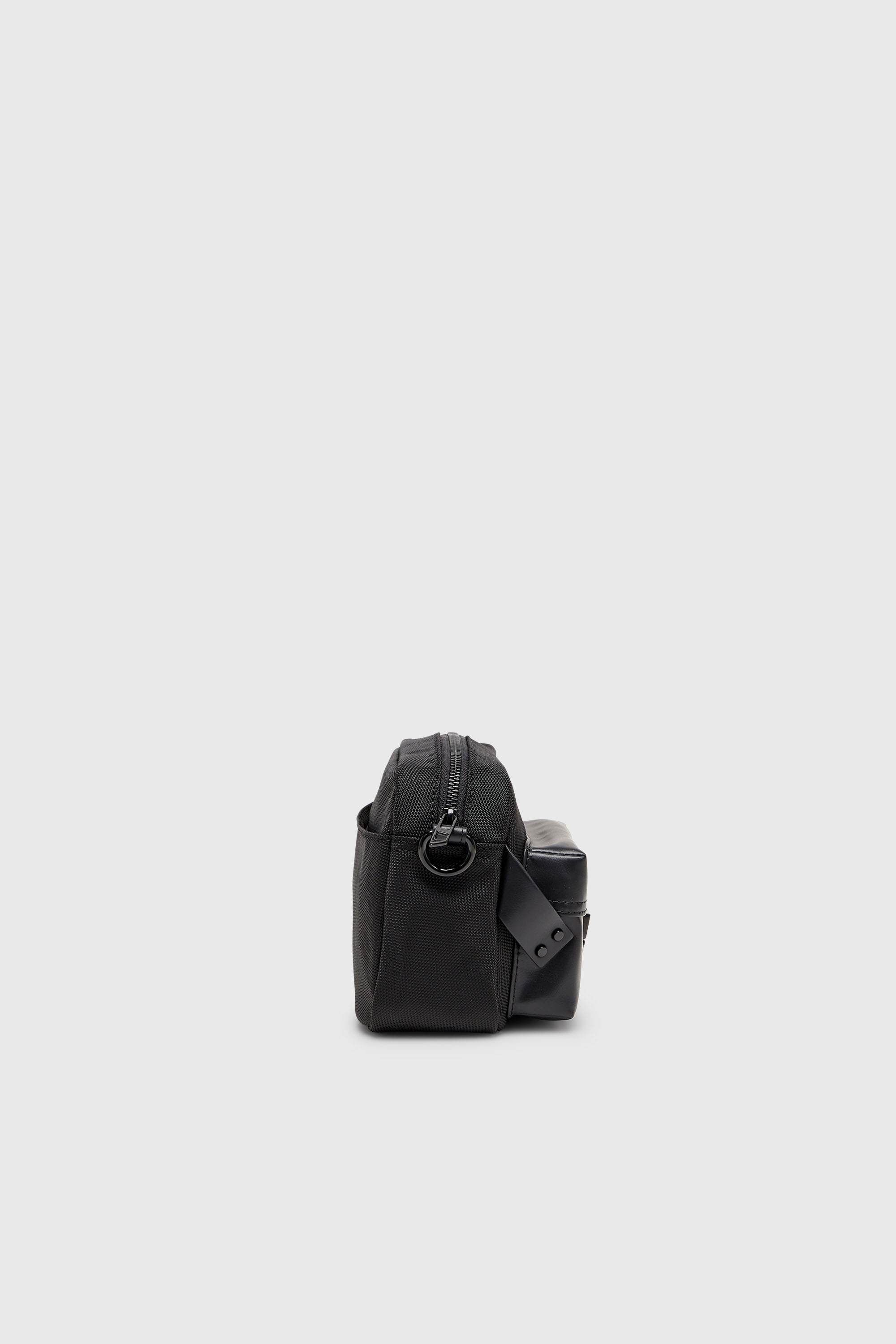 Diesel - MULTI-PKTS CAMERA BAG X, Unisex's カメラバッグ in ブラック - 3
