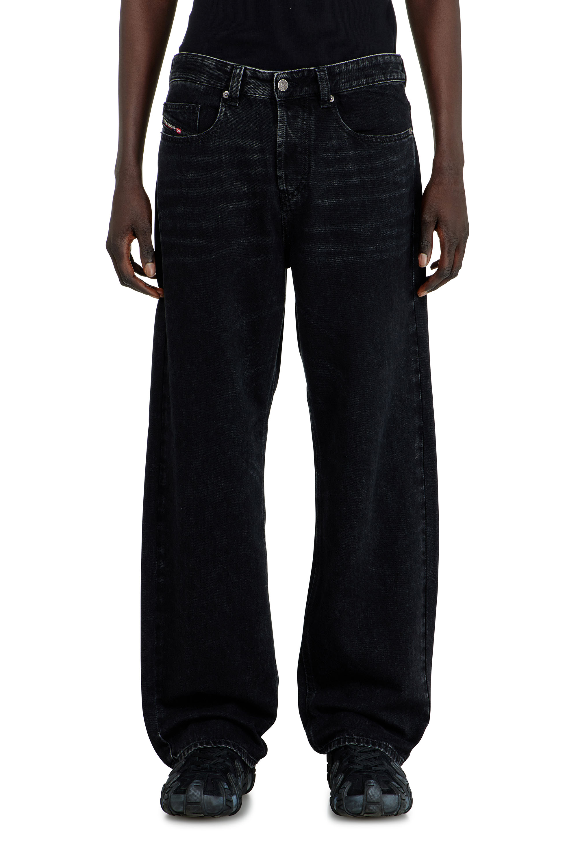 Diesel - Male's Relaxed Jeans 2001 D-Macro 09P09, ブラック/ダークグレー - 5