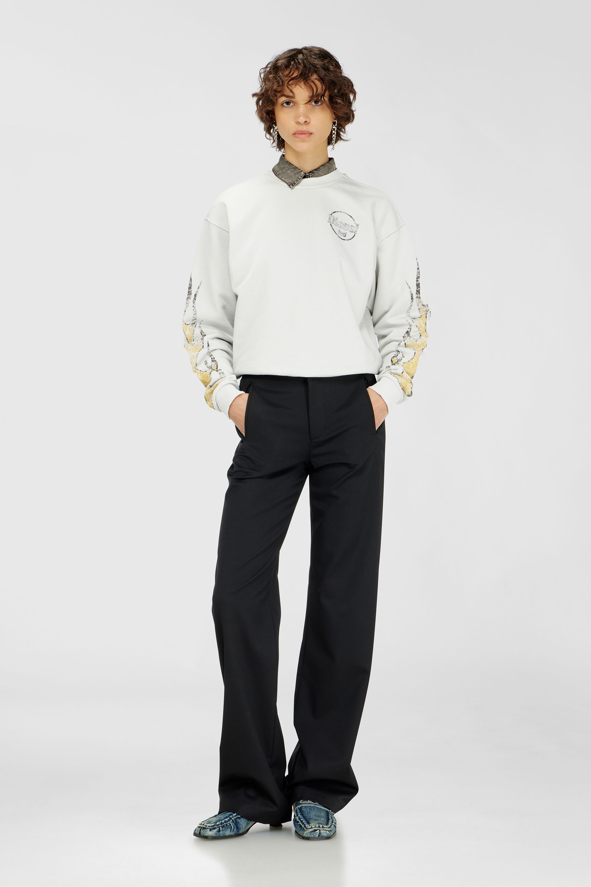 Diesel - F-CREWY-B3, Female's スウェットプルオーバー in ホワイト - 1