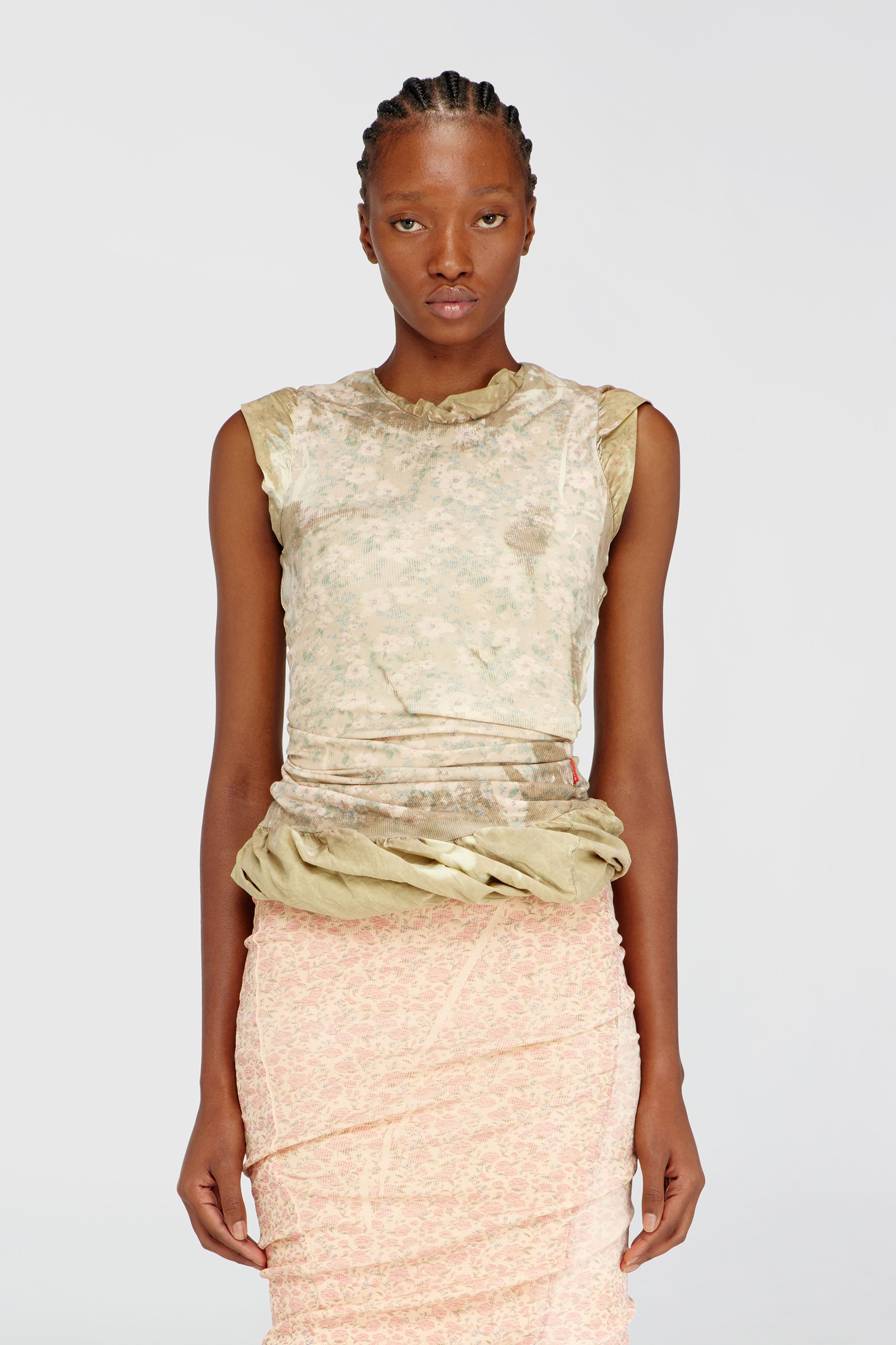 Diesel - T-ORY, Female's Layered top with bleached effect in ミリタリーグリーン - 1