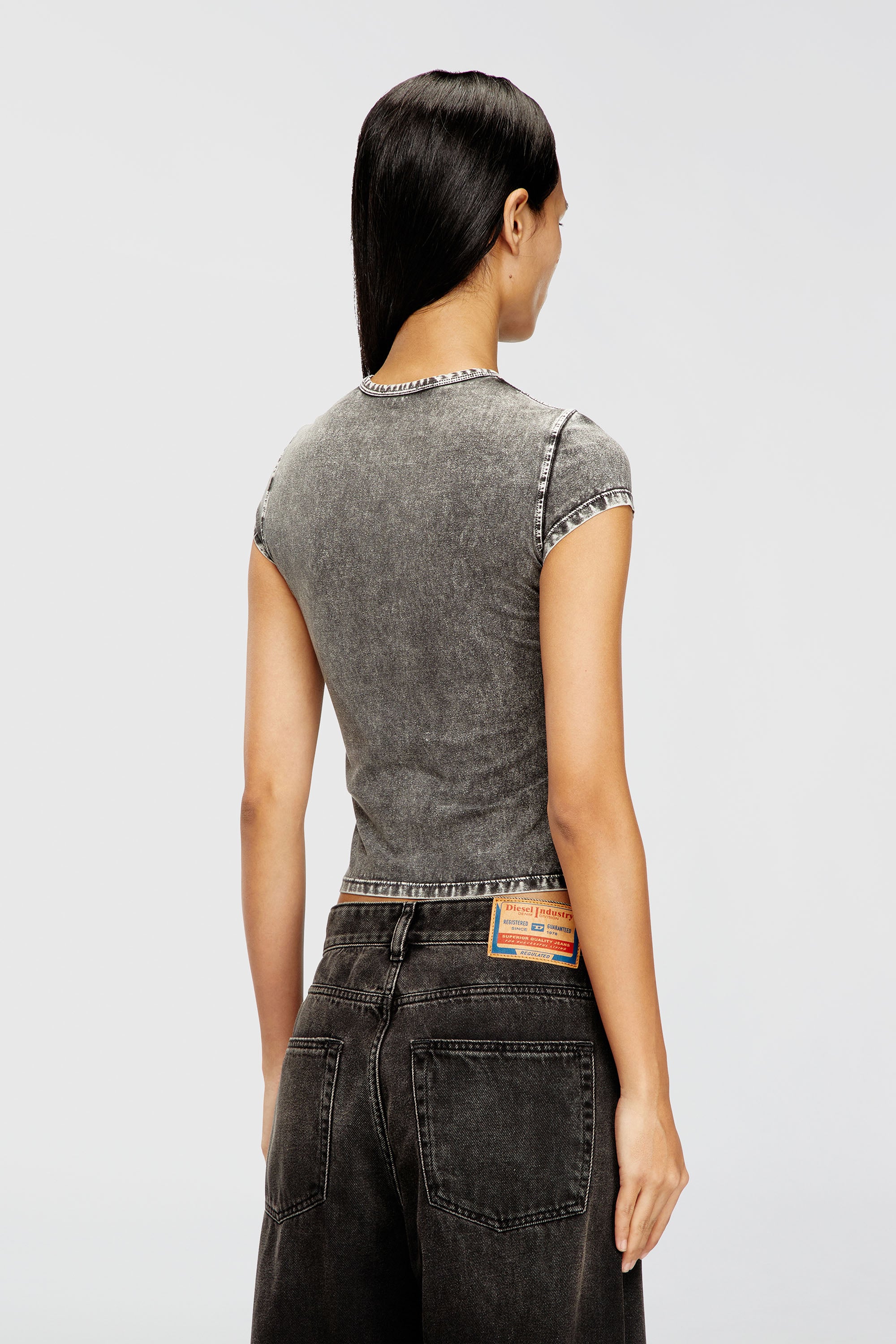 Diesel - T-MELY-CUP, Female's 半袖トップ in グレー - 4