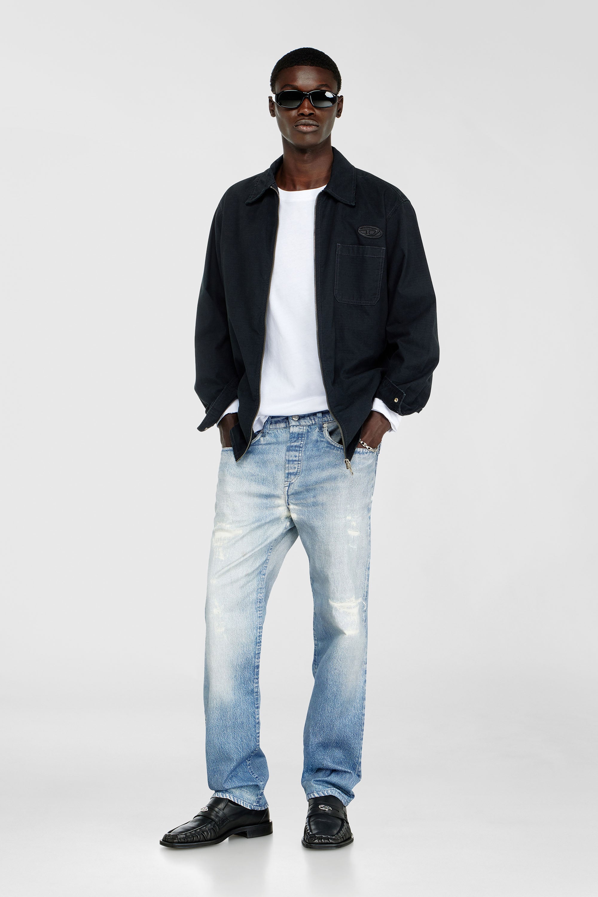 Diesel - Male's Regular 2090 D-Veekley Joggjeans&reg; 068RX, ライトブルー - 1