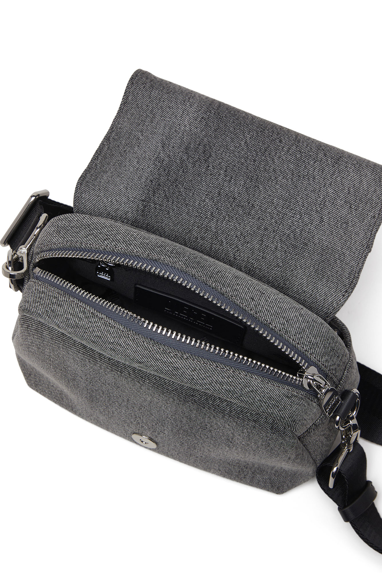 DSL CHARM CROSSBODY, T8013