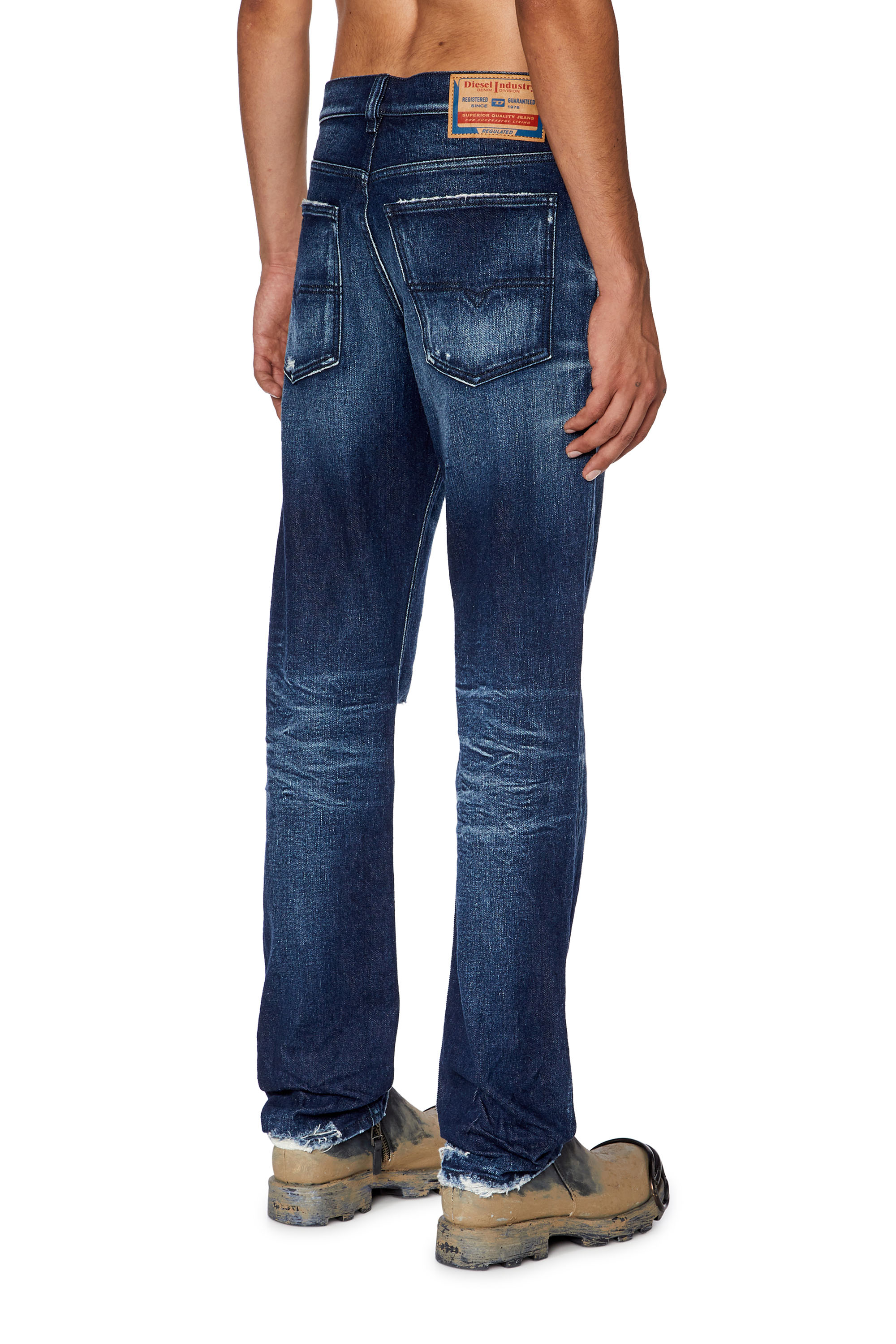 Diesel - Straight Jeans 1995 D-Sark 007R8, ダークブルー - Image 2