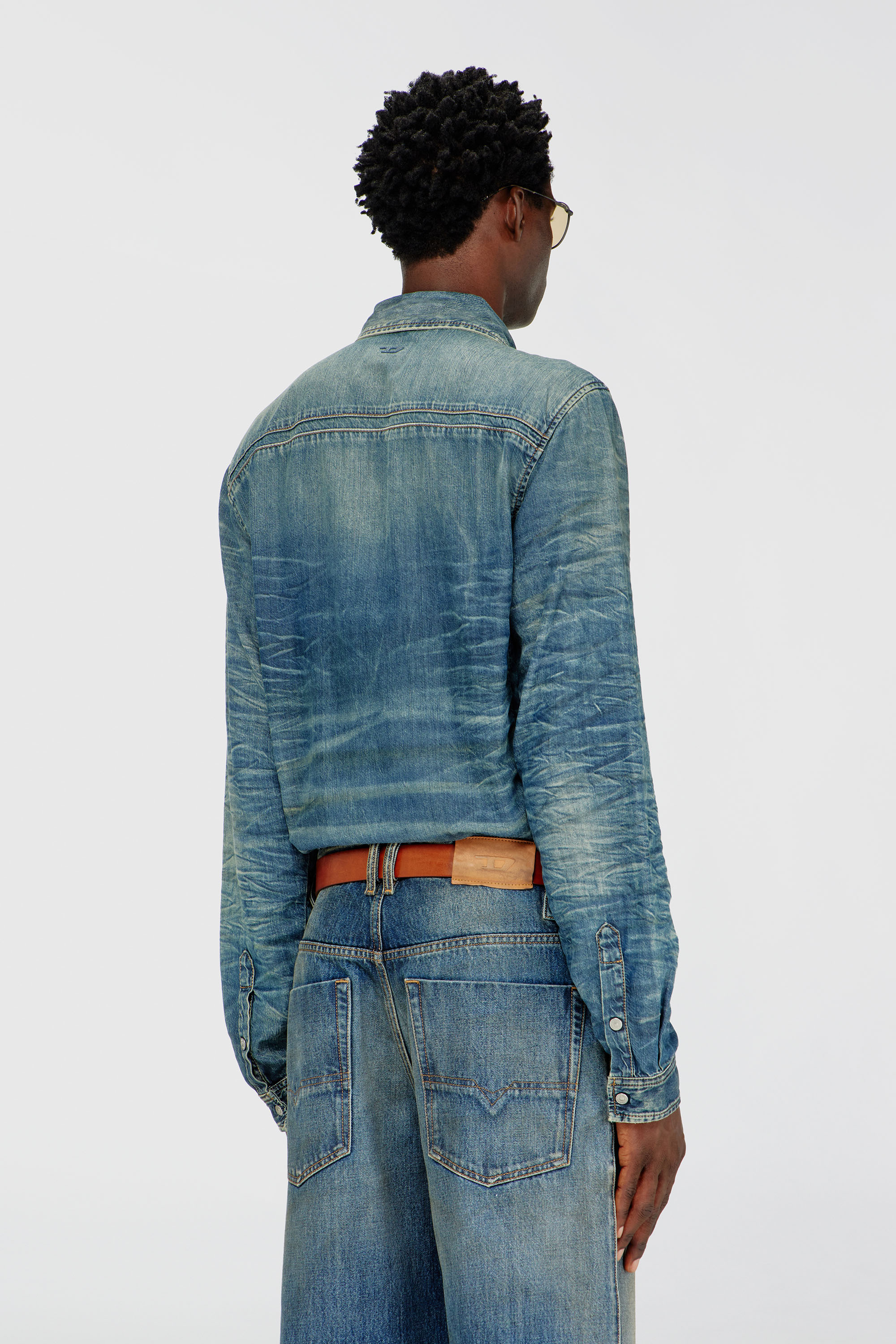 Diesel - D-SYNAR-FSJ4, Male's Shirt in dirty-effect creased denim in null - 5