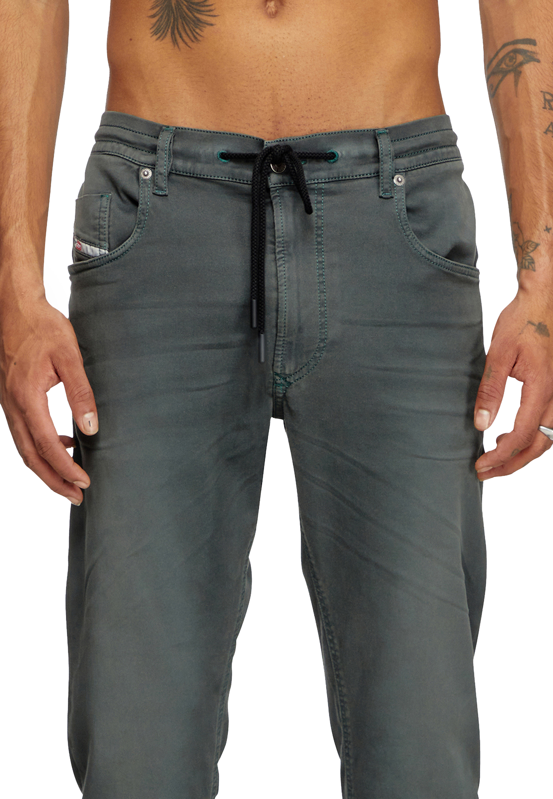 Diesel - Male's Regular 2032 D-Krooley Joggjeans&reg; 0670M, グレー - 5